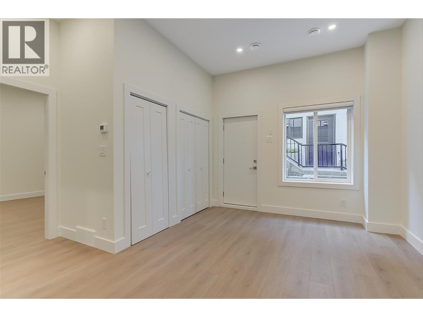 5084 Twinflower Crescent