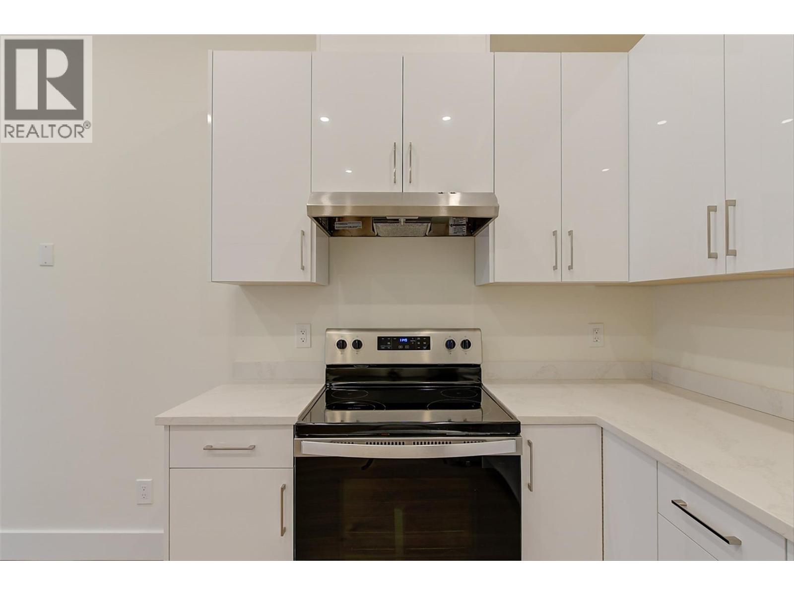 5084 Twinflower Crescent