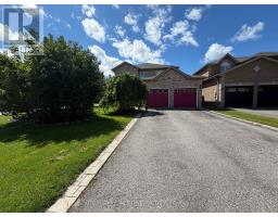 1 BUMAN COURT, Barrie, Ontario