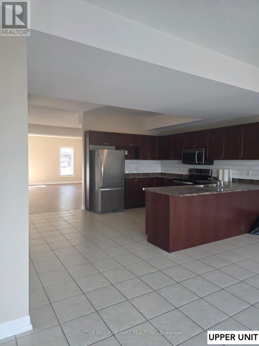 329 Edgehill Drive, Barrie (Edgehill Drive), Ontario  L4N 9X5 - Photo 3 - S14032614