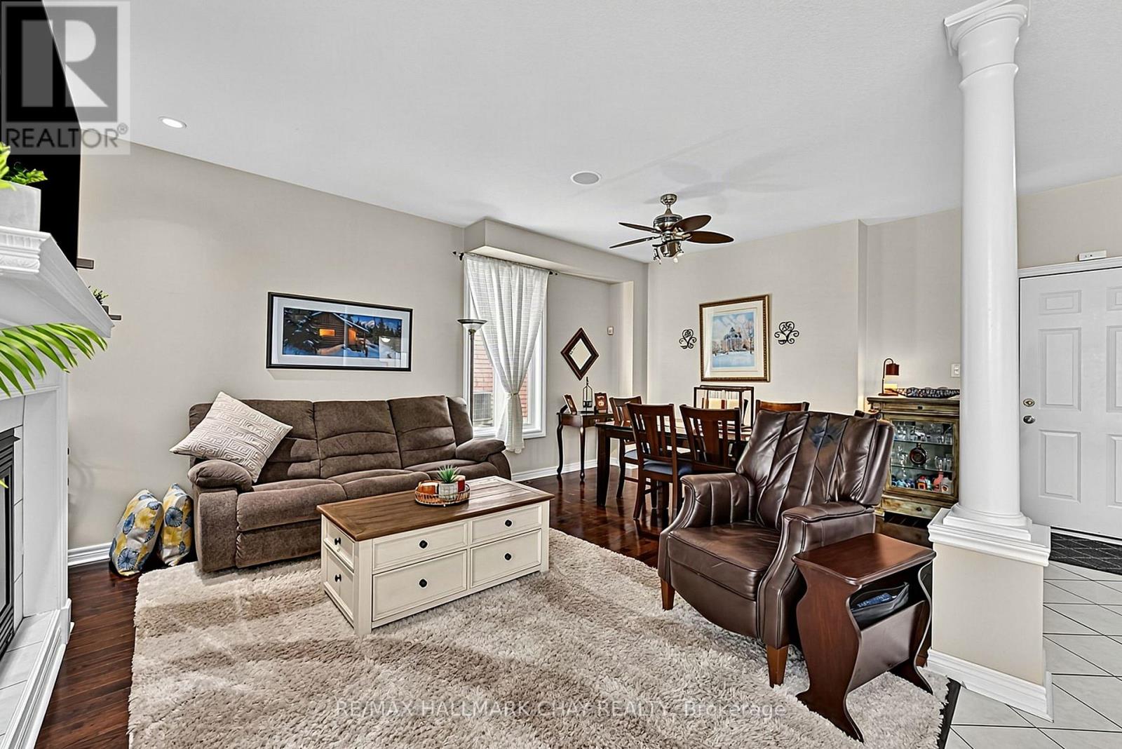 14 Strathmore Place, Barrie (Innis-Shore), Ontario L4N 0K1 - Photo 13 - S14032634