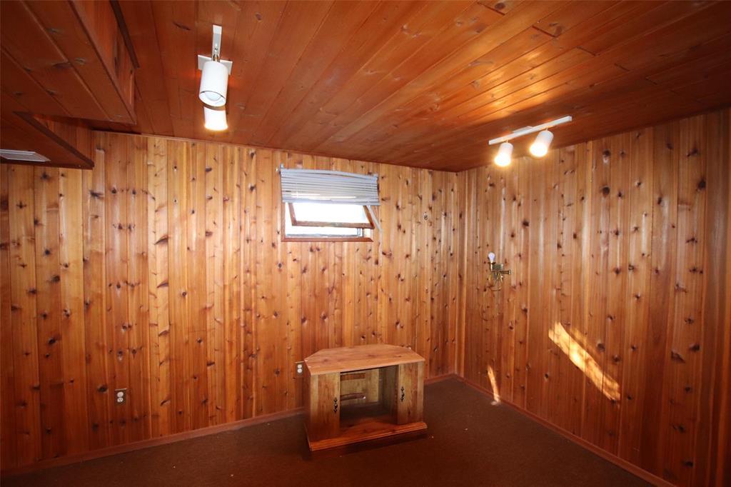 210 Ramsey Street E, Cranberry Portage, Manitoba  R0B 0H0 - Photo 19 - 202625548