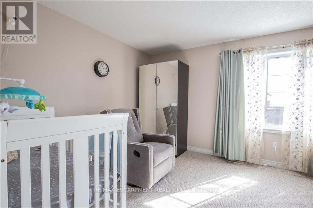 2308 Whistling Springs Crescent, Oakville, Ontario  L6M 0C5 - Photo 15 - W14032538