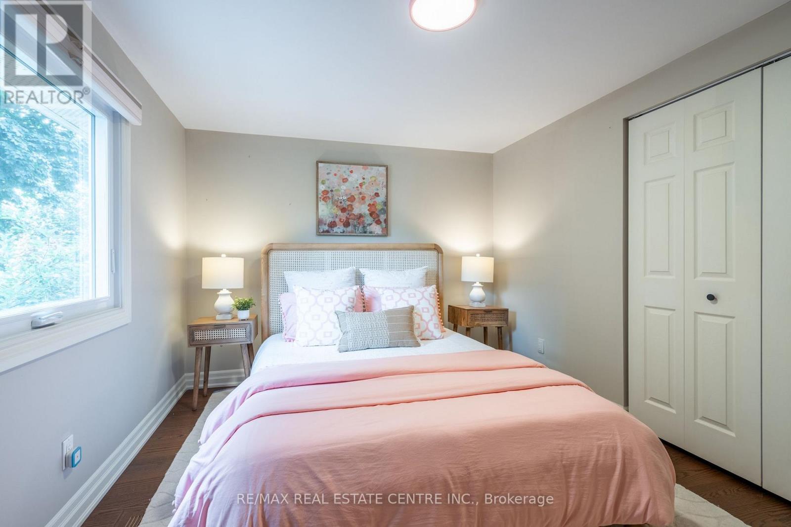 2064 Trillium Court, Burlington, Ontario  L7M 2S6 - Photo 26 - W14032594