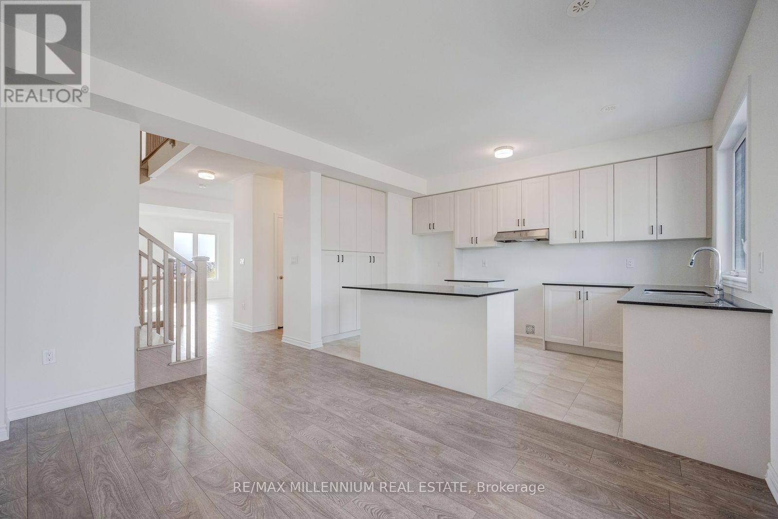 78 Fieldfare Road, Brampton, Ontario  L7A 0B8 - Photo 8 - W14032636