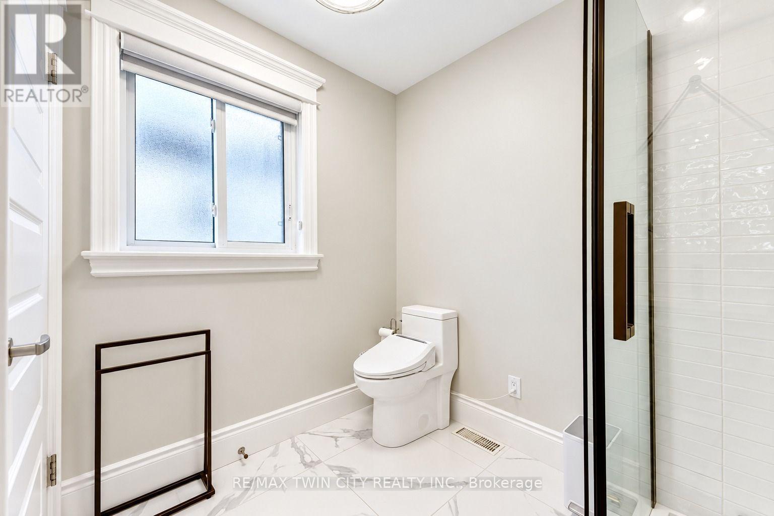 444 Thomas Slee Drive, Kitchener, Ontario  N2P 2X6 - Photo 38 - X14032502