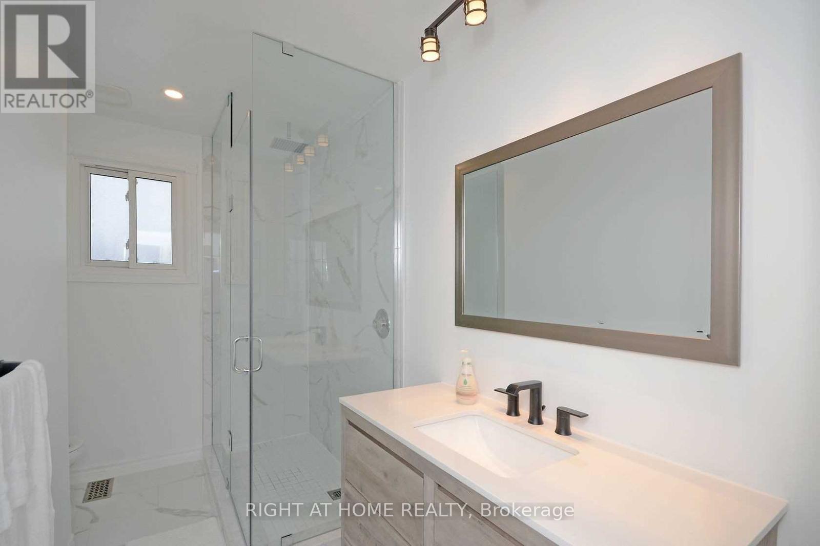 7123 Barto Crescent, Niagara Falls, Ontario  L2G 7G9 - Photo 34 - X14032628