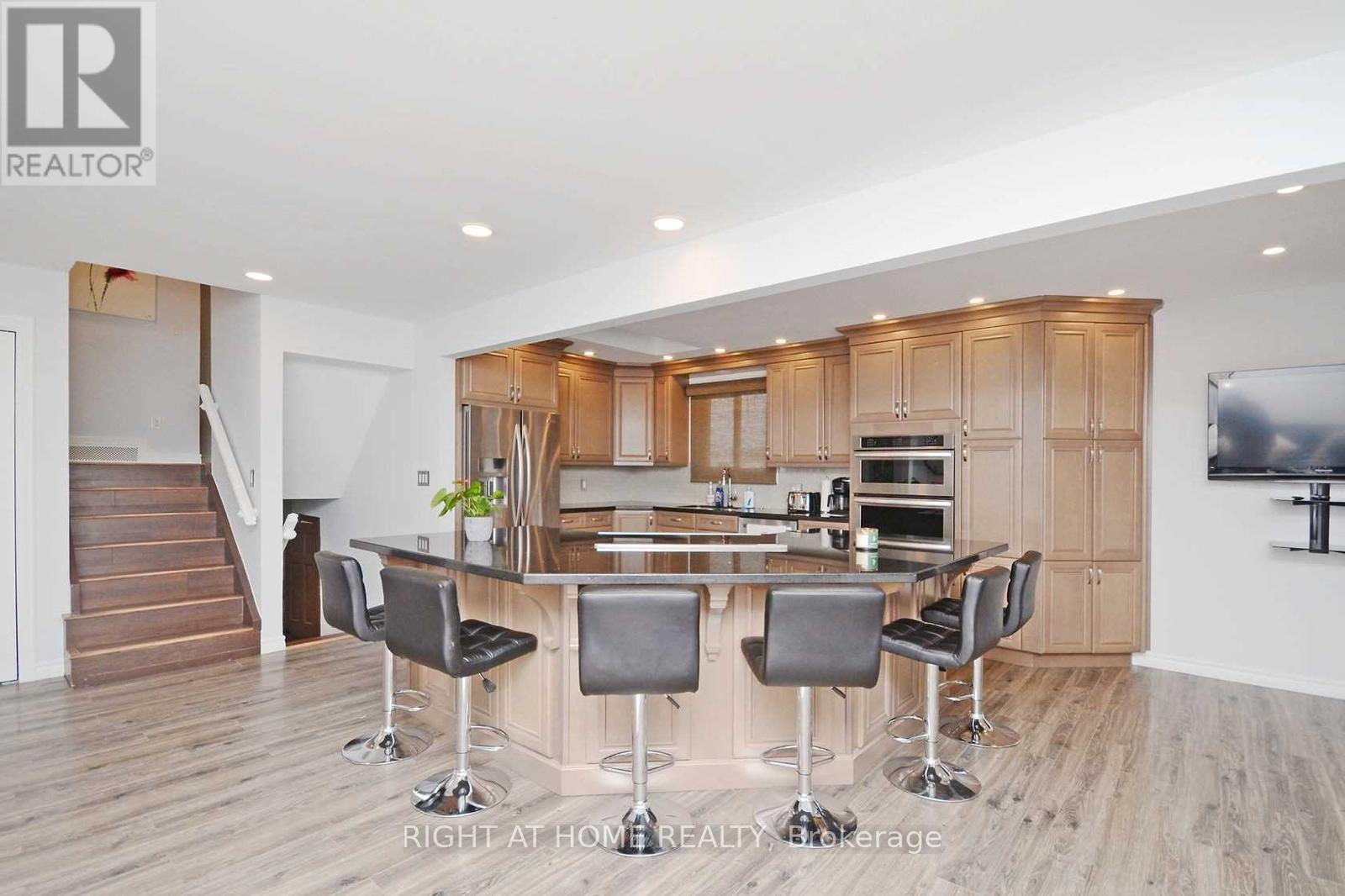 7123 Barto Crescent, Niagara Falls, Ontario  L2G 7G9 - Photo 6 - X14032628