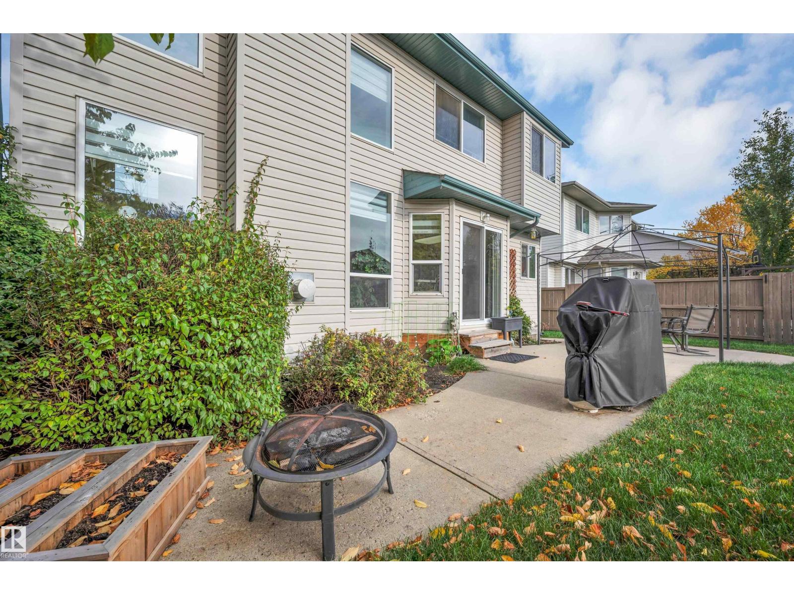 154 WESTPARK WY