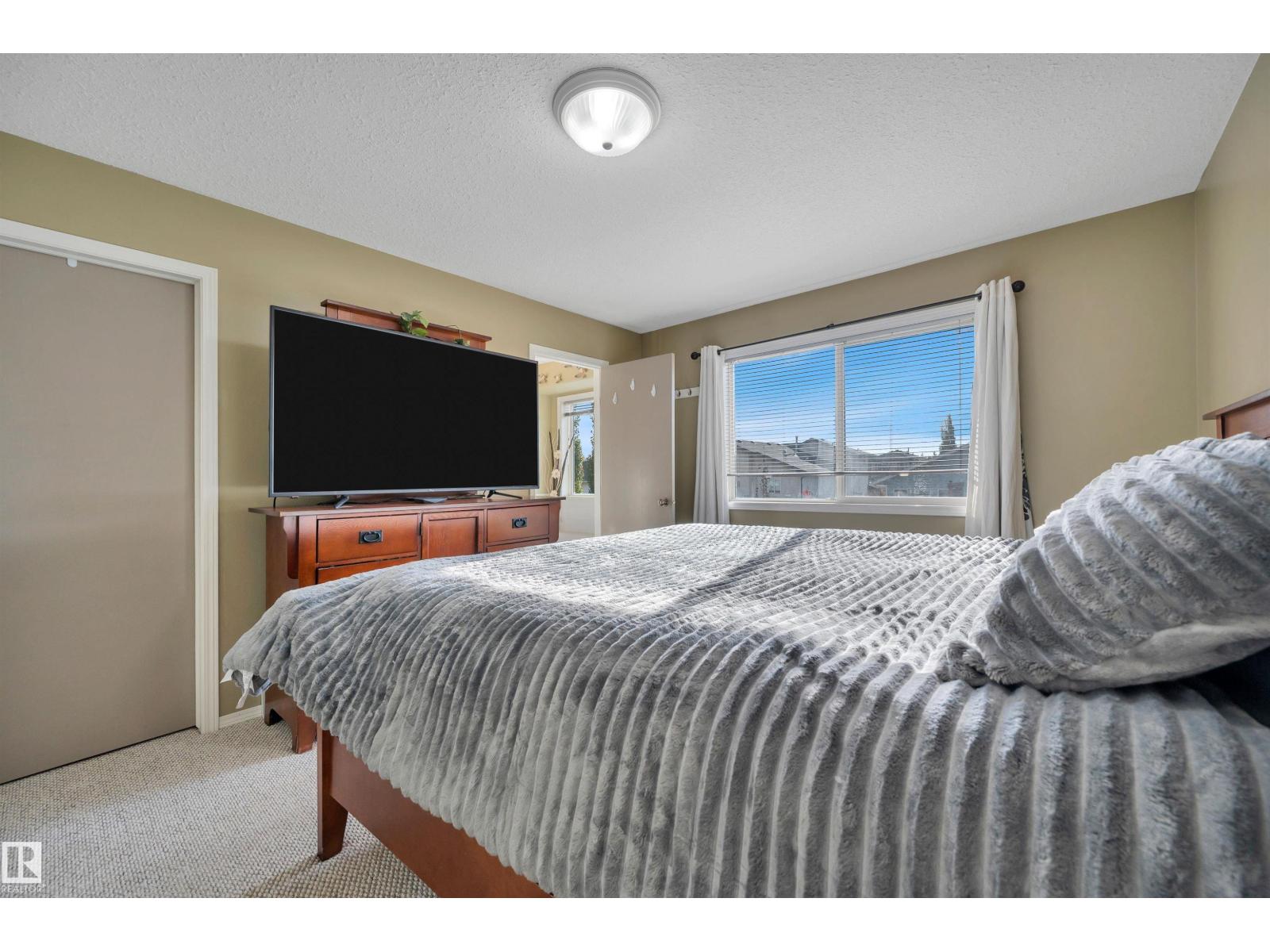 154 WESTPARK WY