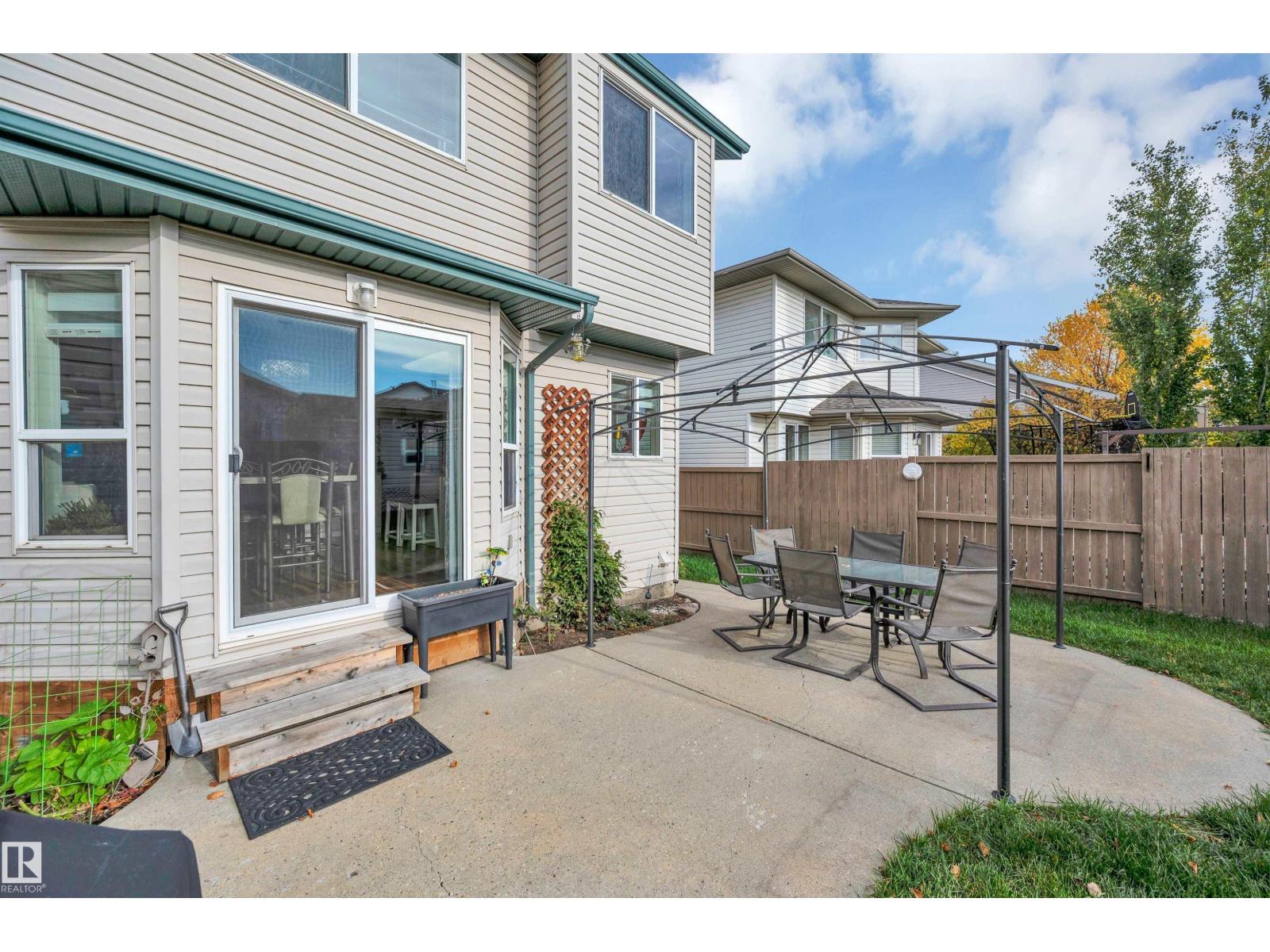 154 WESTPARK WY