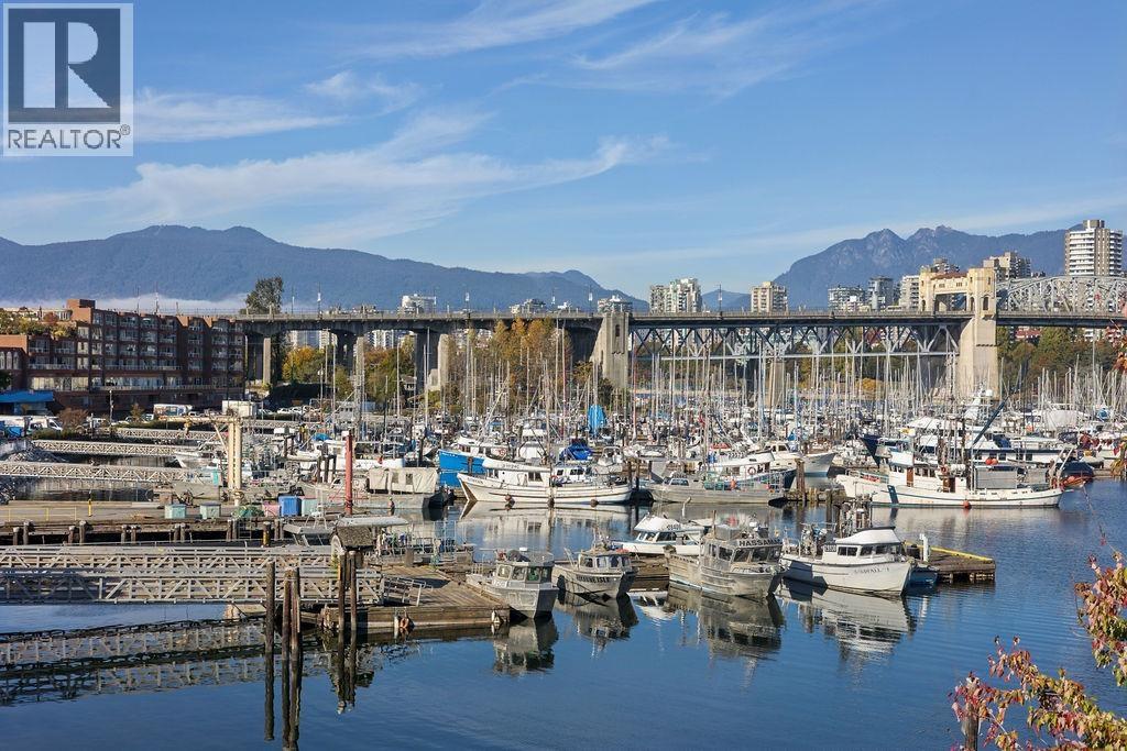 305 1551 Mariner Walk, Vancouver, British Columbia  V6J 4X9 - Photo 36 - R3175028