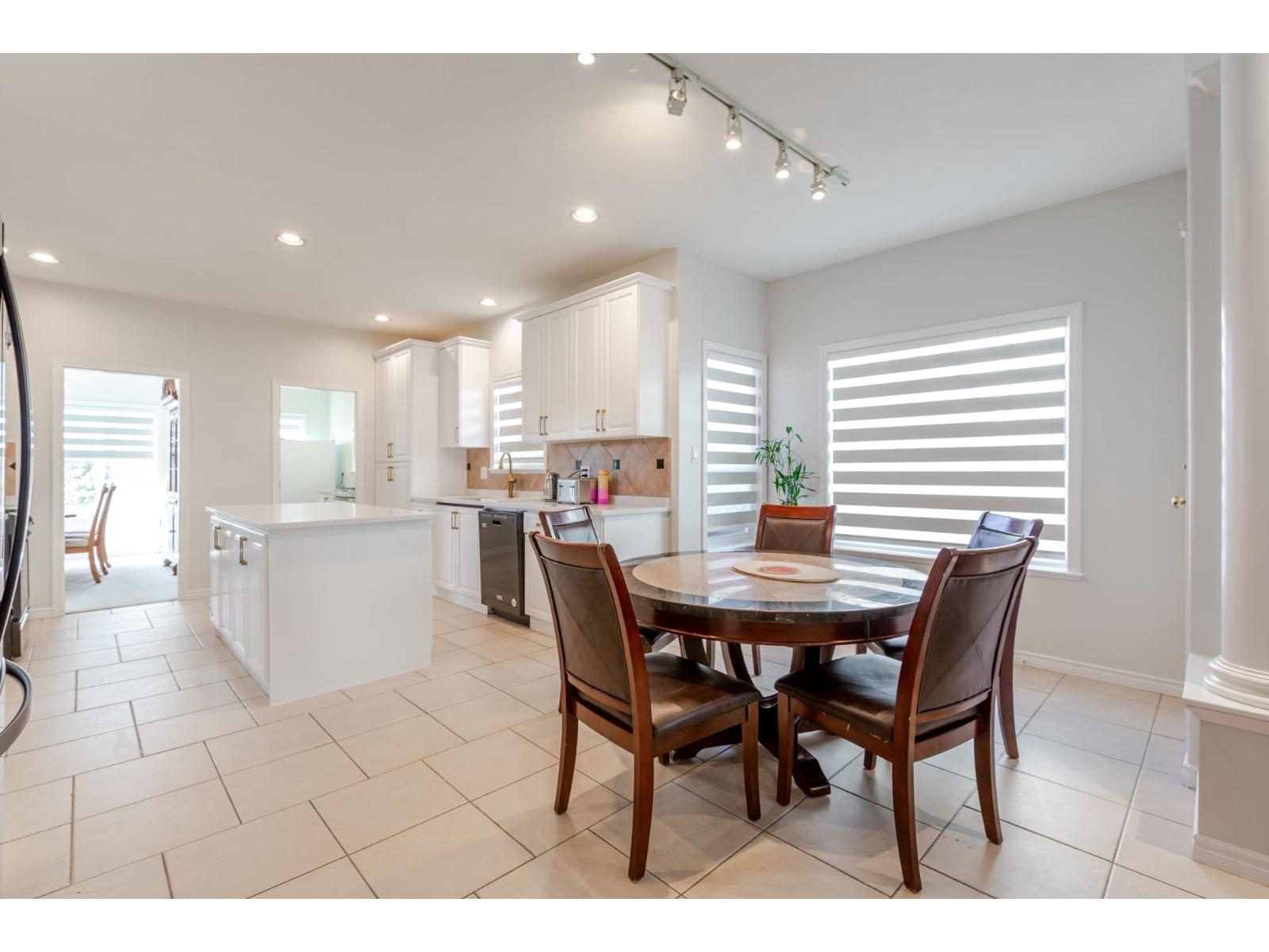 7452 Wiltshire Drive, Surrey, British Columbia  V3S 2Y7 - Photo 18 - R3079373