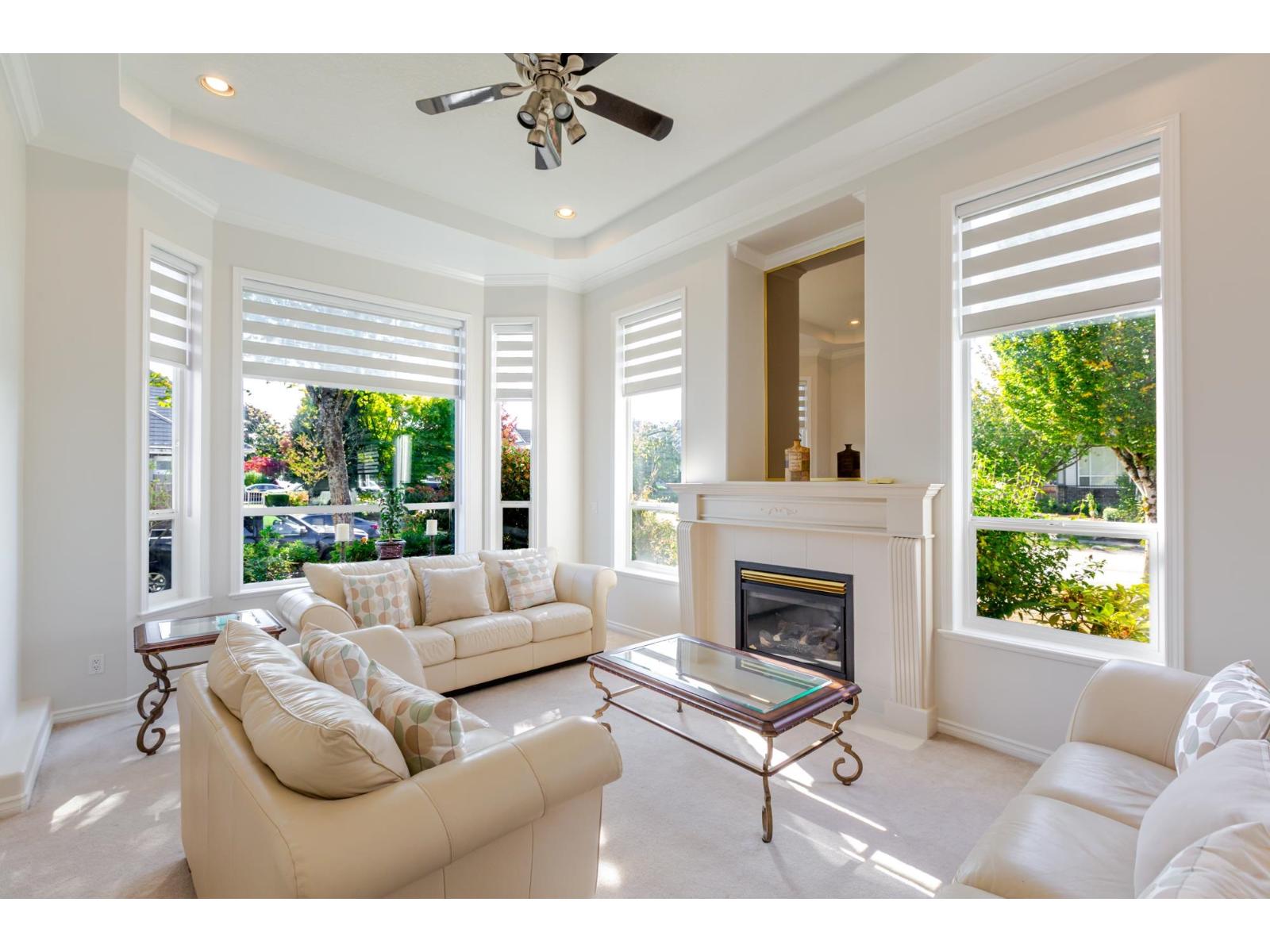 7452 Wiltshire Drive, Surrey, British Columbia  V3S 2Y7 - Photo 6 - R3079373