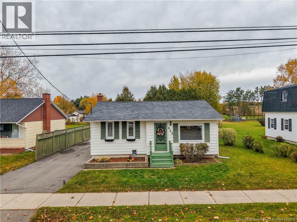 449 Canada Street, Fredericton, New Brunswick  E3A 4A8 - Photo 2 - NB149601