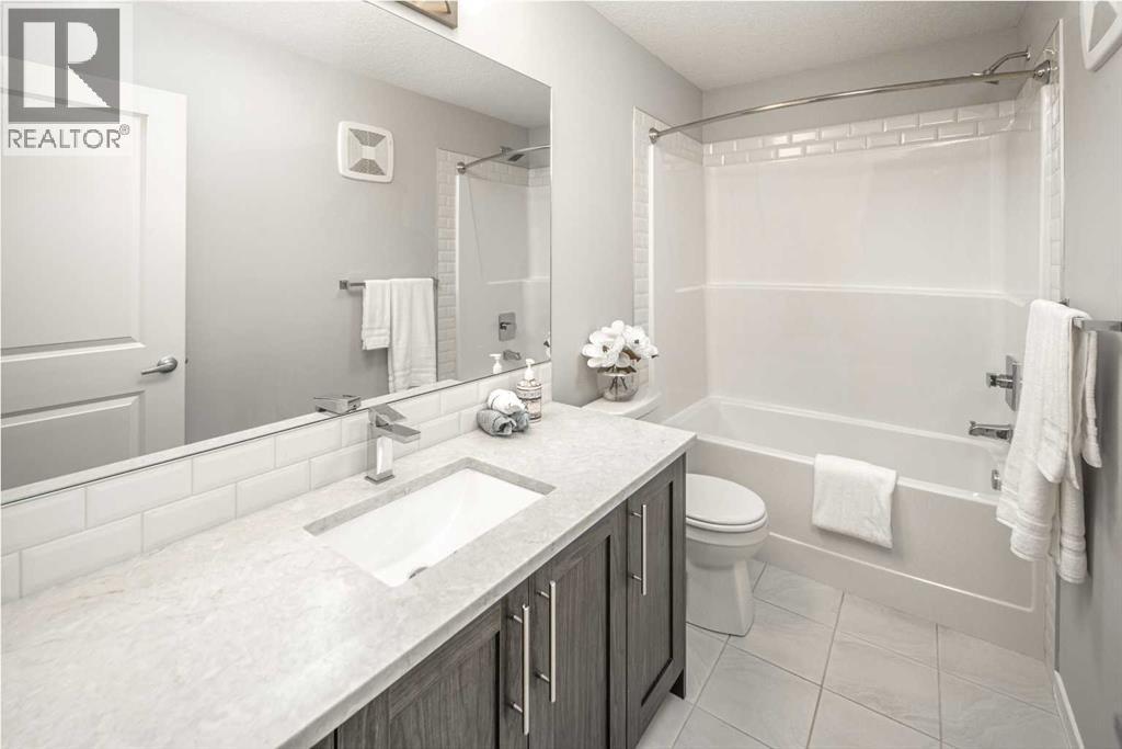 209 Harvest Hills Common Ne, Calgary, Alberta  T3K 2M7 - Photo 18 - A2351137