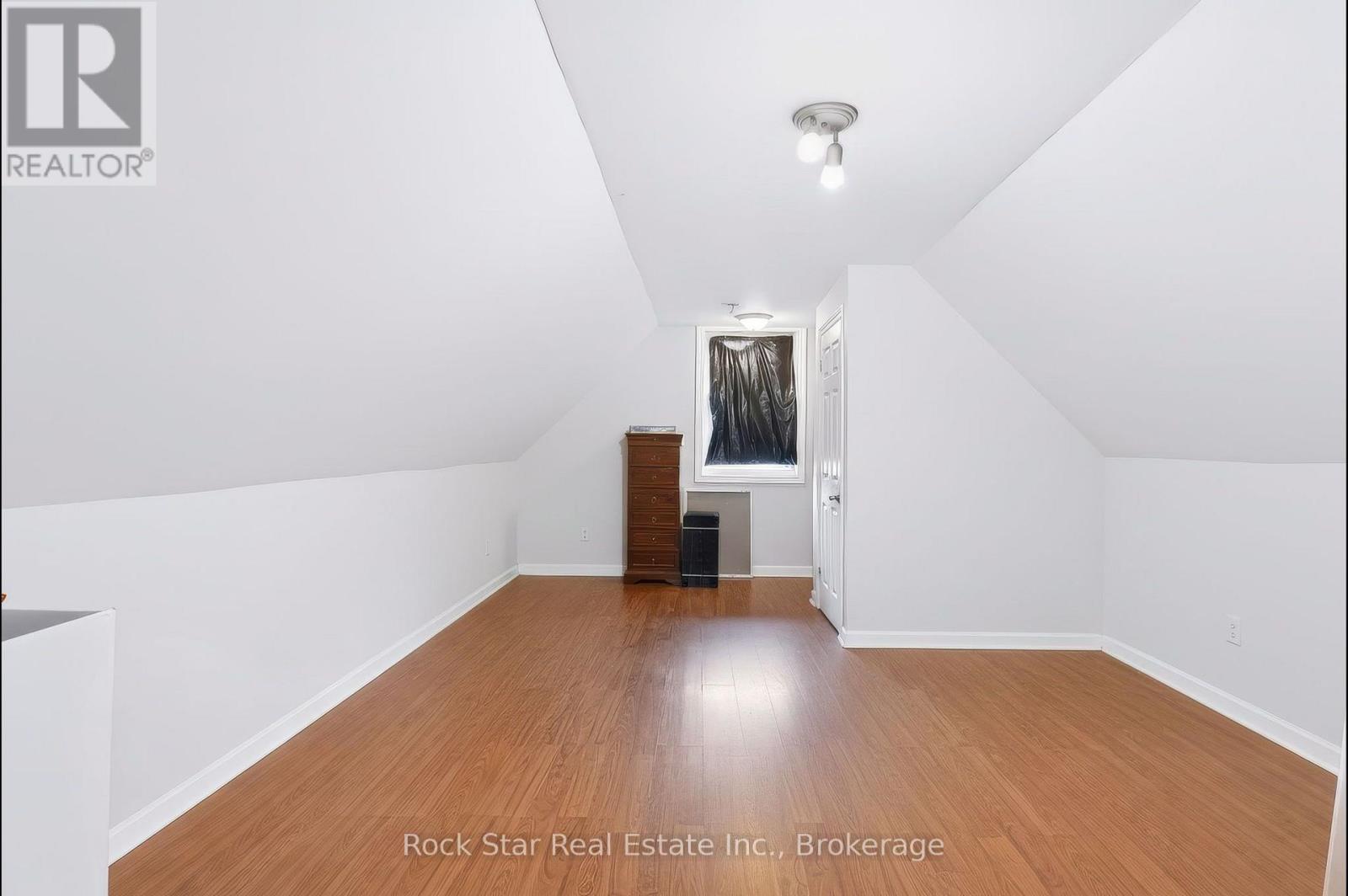 1162 Northmount Avenue, Mississauga, Ontario  L5E 1X9 - Photo 30 - W14025684