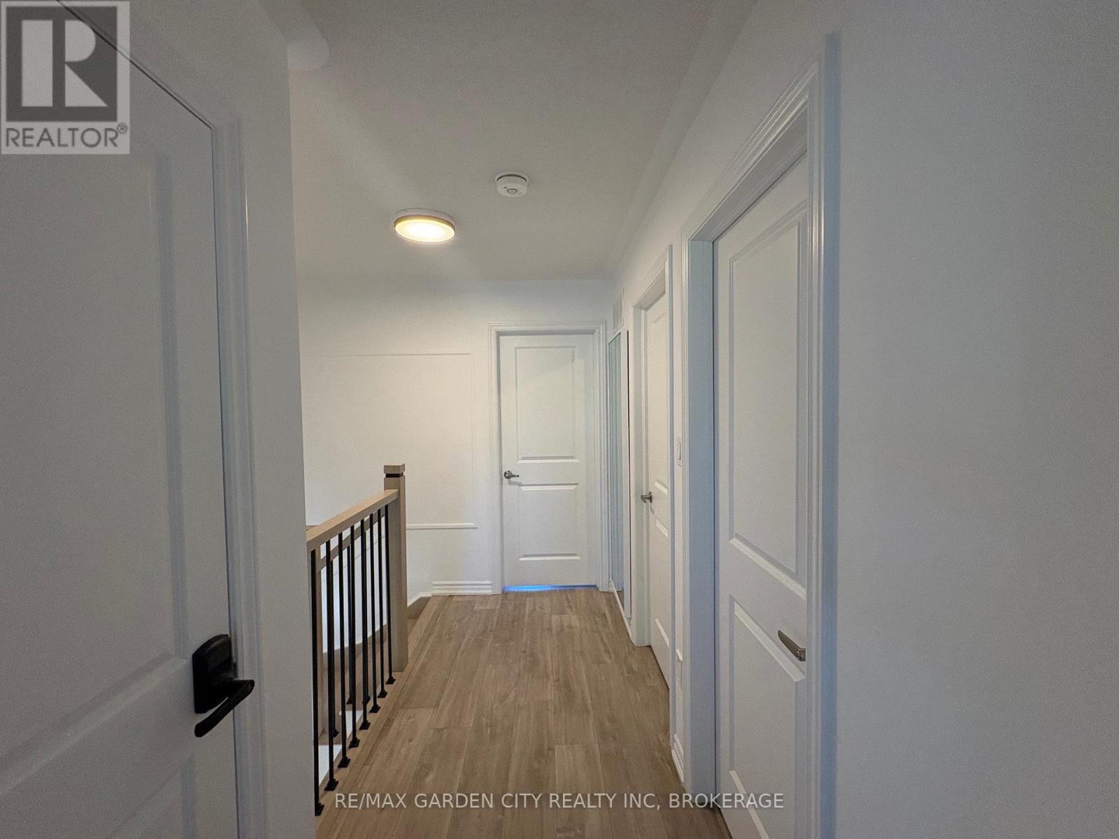 7460 Baycrest Common, Niagara Falls (Oldfield), Ontario  L2G 7V7 - Photo 18 - X14032784