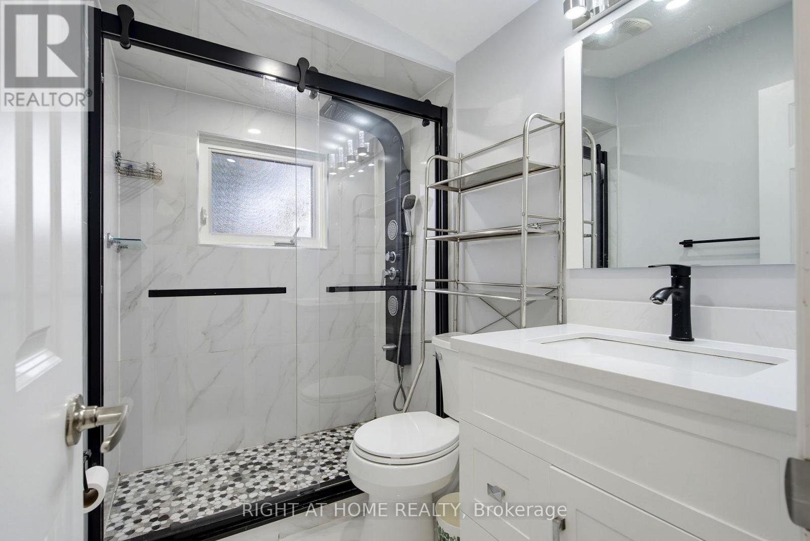 75 Bloomington Crescent, Toronto, Ontario  M3N 1R2 - Photo 20 - W14030214