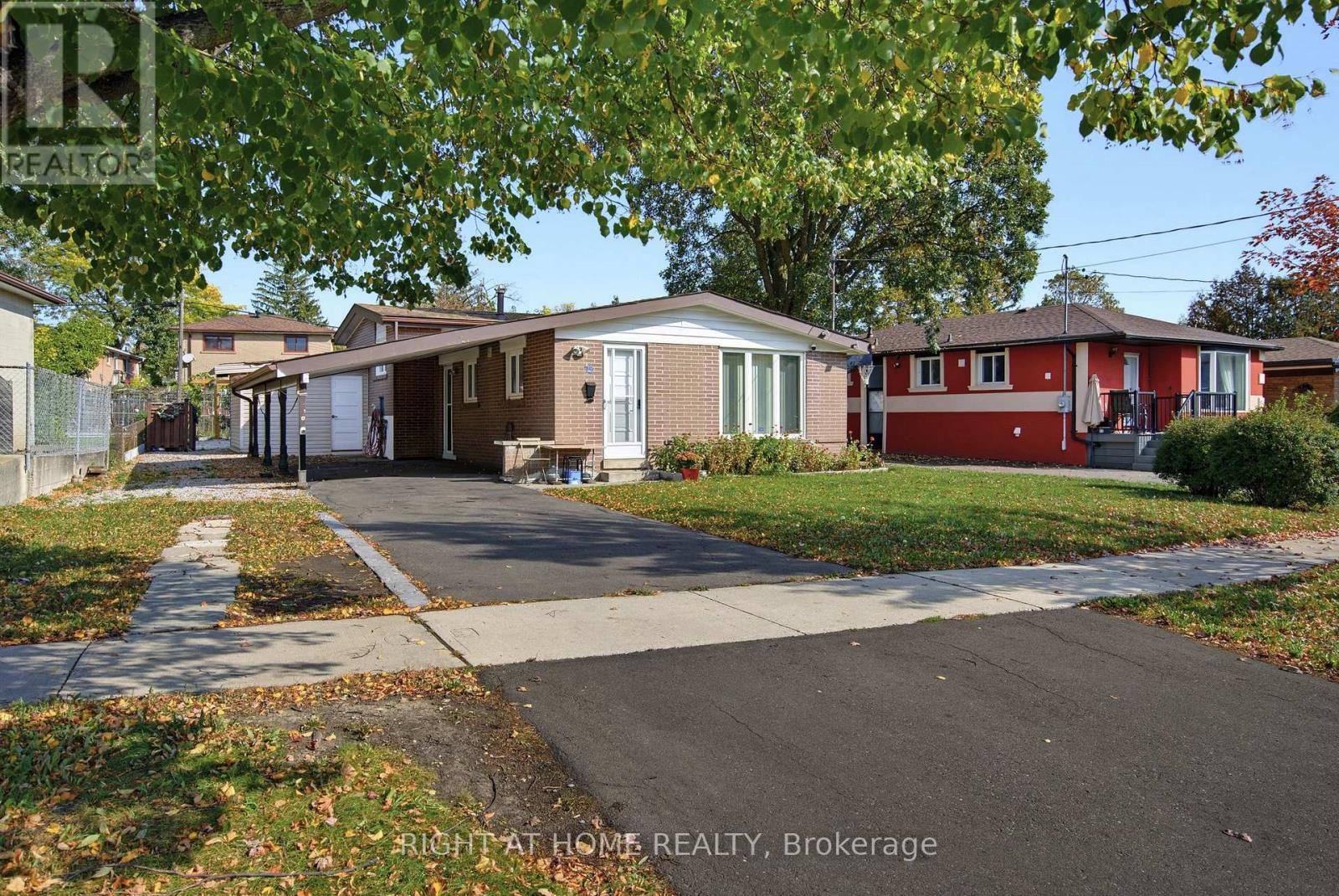 75 Bloomington Crescent, Toronto, Ontario  M3N 1R2 - Photo 2 - W14030214