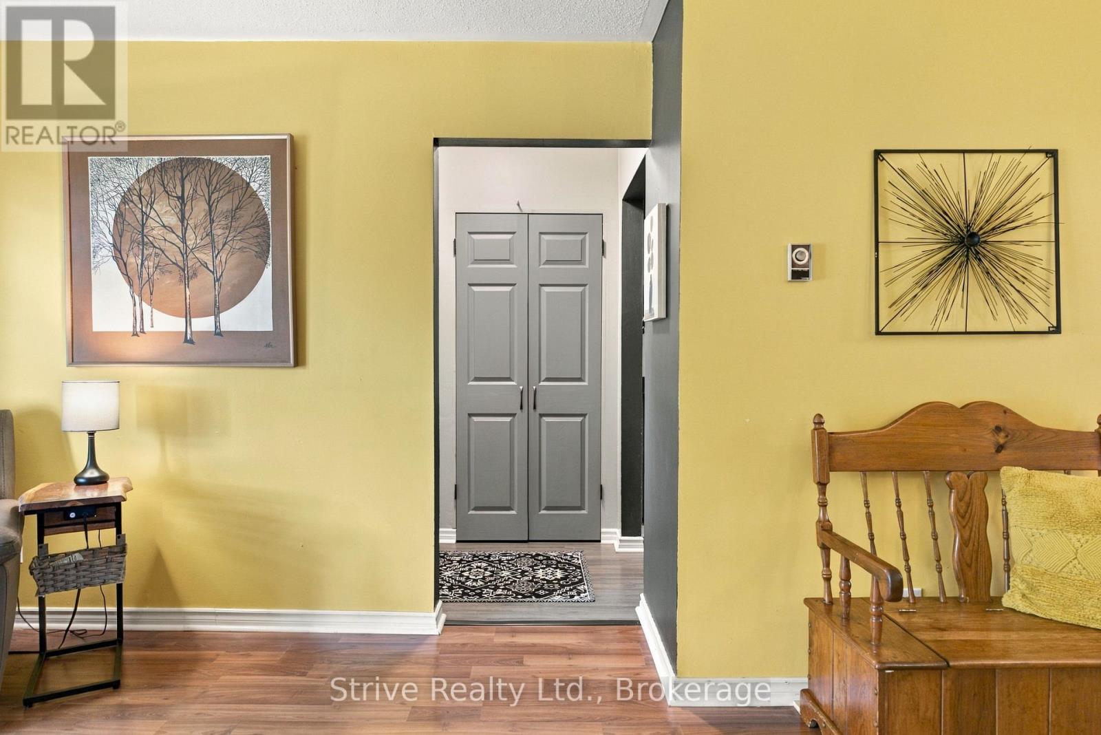 76 Waverley Road, Clarington, Ontario  L1C 1L1 - Photo 3 - E14032810