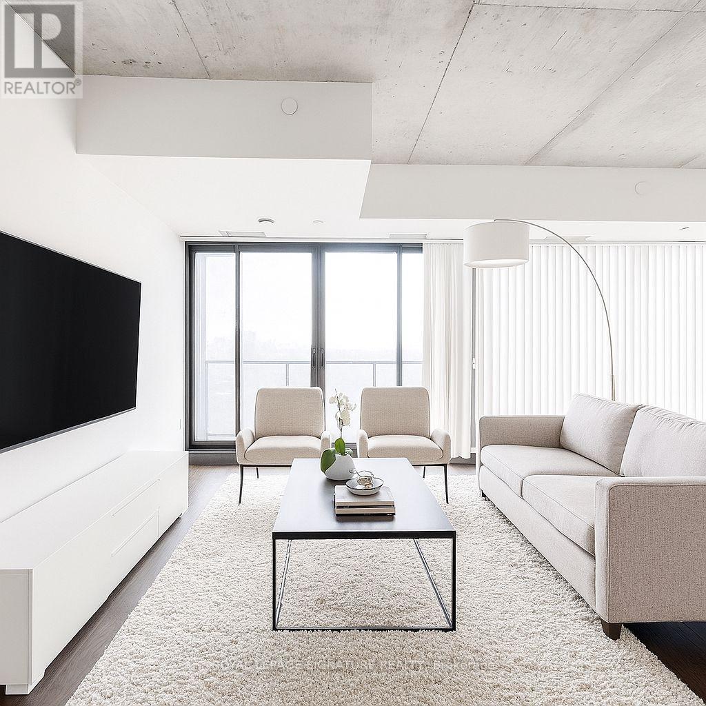 1004 - 111 Bathurst Street, Toronto, Ontario  M5V 2R1 - Photo 1 - C14032782