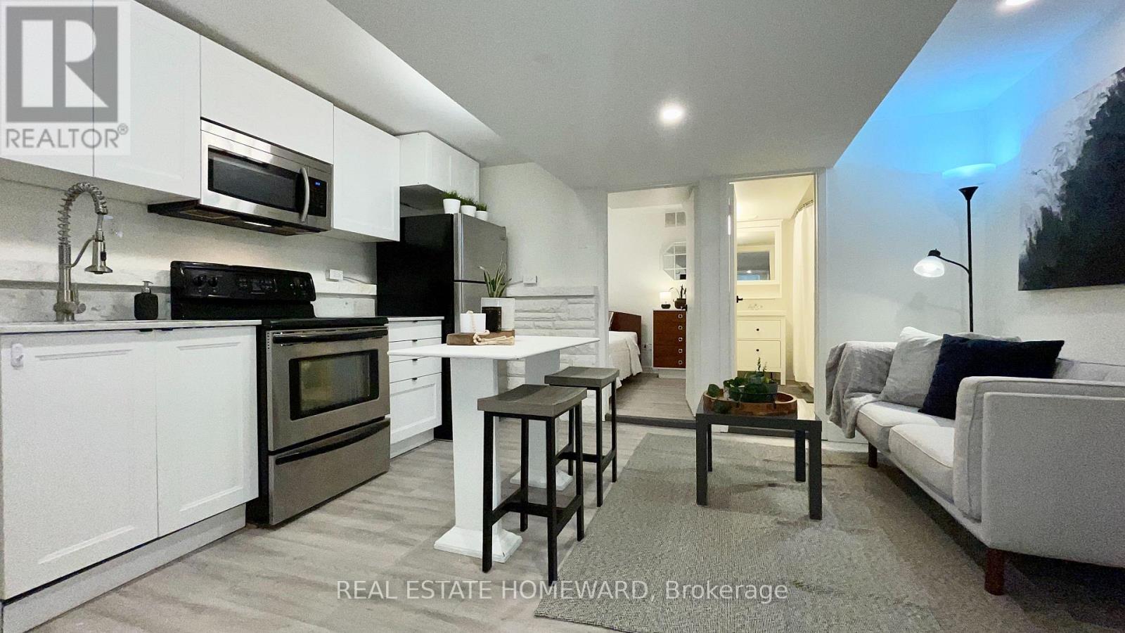 Lower - 145 Boston Avenue, Toronto, Ontario  M4M 2T8 - Photo 7 - E14032760