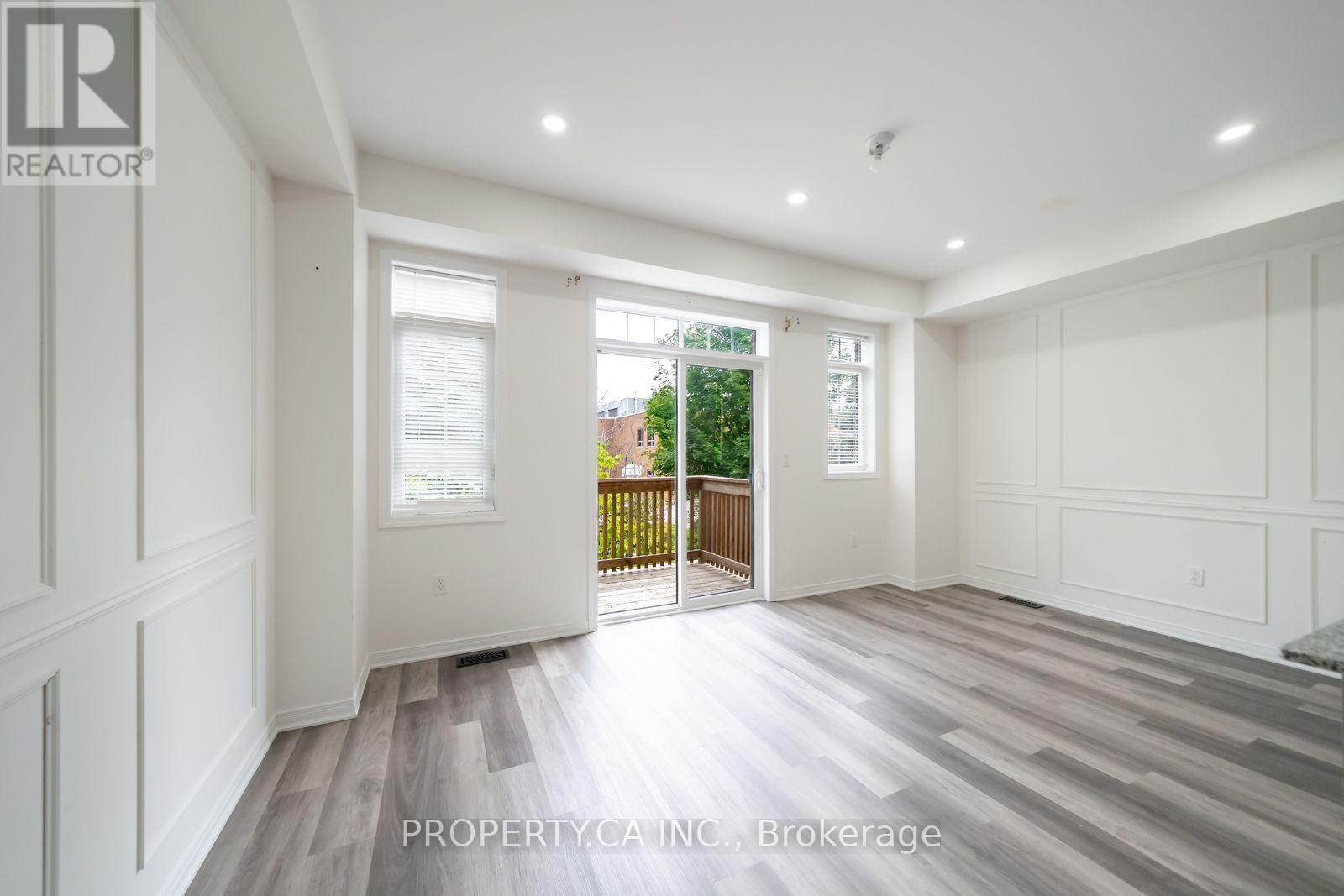 27 Healthcote Lane, Ajax, Ontario  L1Z 0V2 - Photo 9 - E14032826