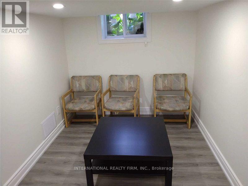 Lower B2 - 5 Aylesford Drive, Toronto, Ontario  M1N 1L6 - Photo 3 - E14032836