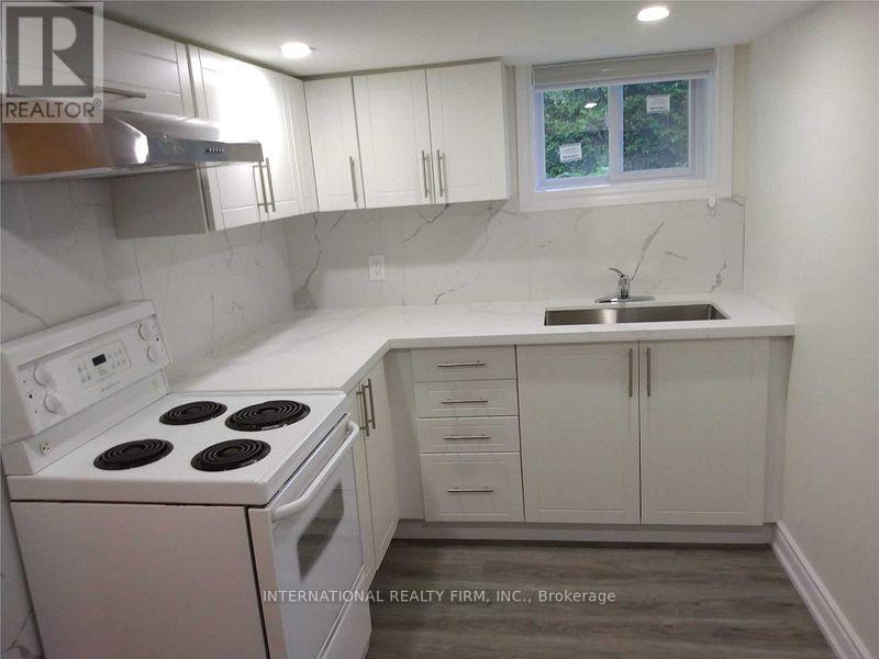 Lower B2 - 5 Aylesford Drive, Toronto, Ontario  M1N 1L6 - Photo 4 - E14032836