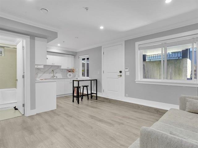 15456 Russell Avenue, White Rock, British Columbia  V4B 2R3 - Photo 21 - R3172120