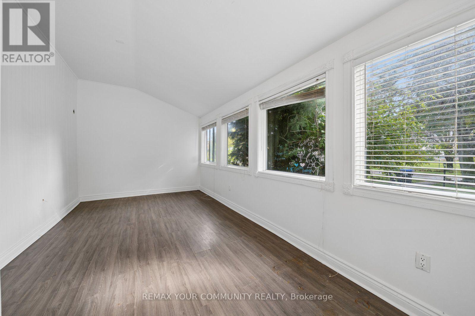 5440 Yonge Street, Innisfil (Gilford), Ontario  L0L 1R0 - Photo 16 - N14032780