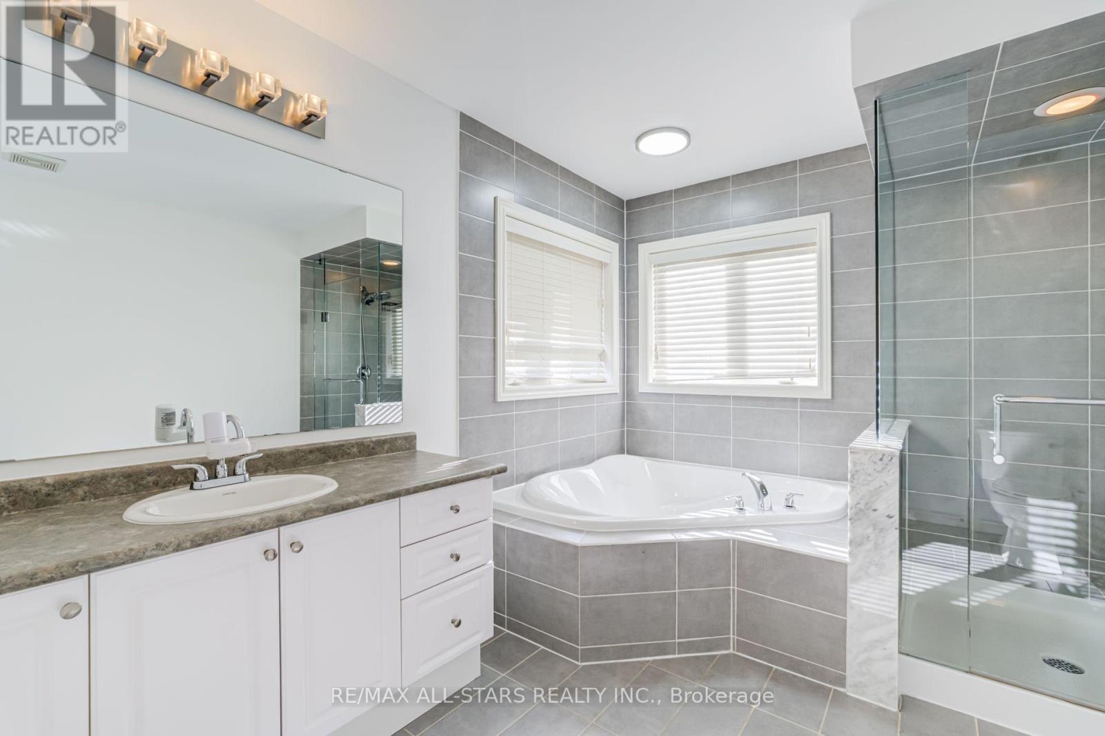 106 Creekland Avenue, Whitchurch-Stouffville, Ontario  L4A 1X4 - Photo 36 - N14032794