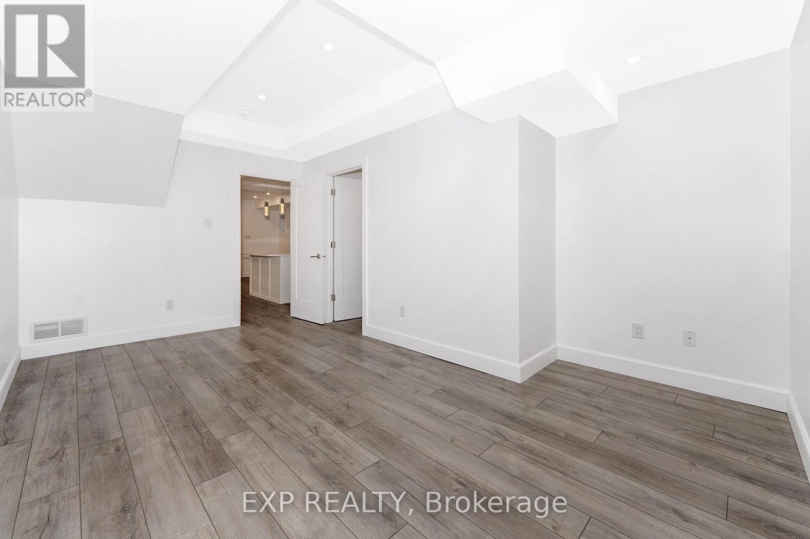 1 - 120 Eccles Street, Ottawa, Ontario  K1R 6S8 - Photo 5 - X14032860