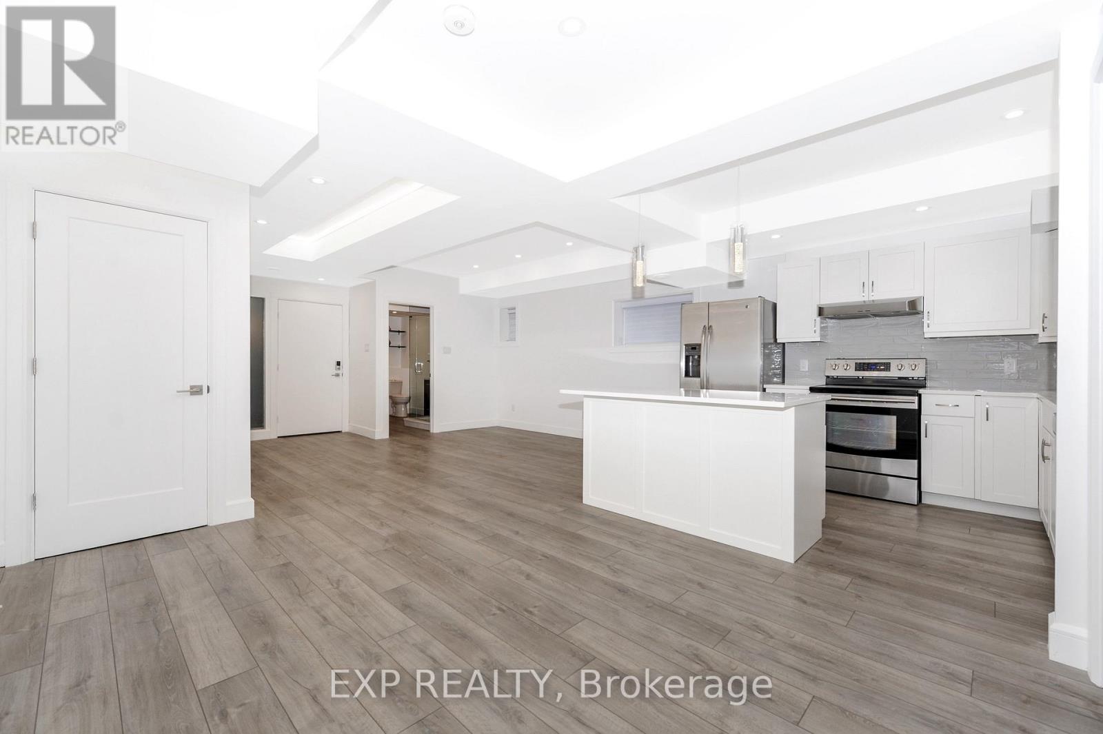 1 - 120 Eccles Street, Ottawa, Ontario  K1R 6S8 - Photo 8 - X14032860
