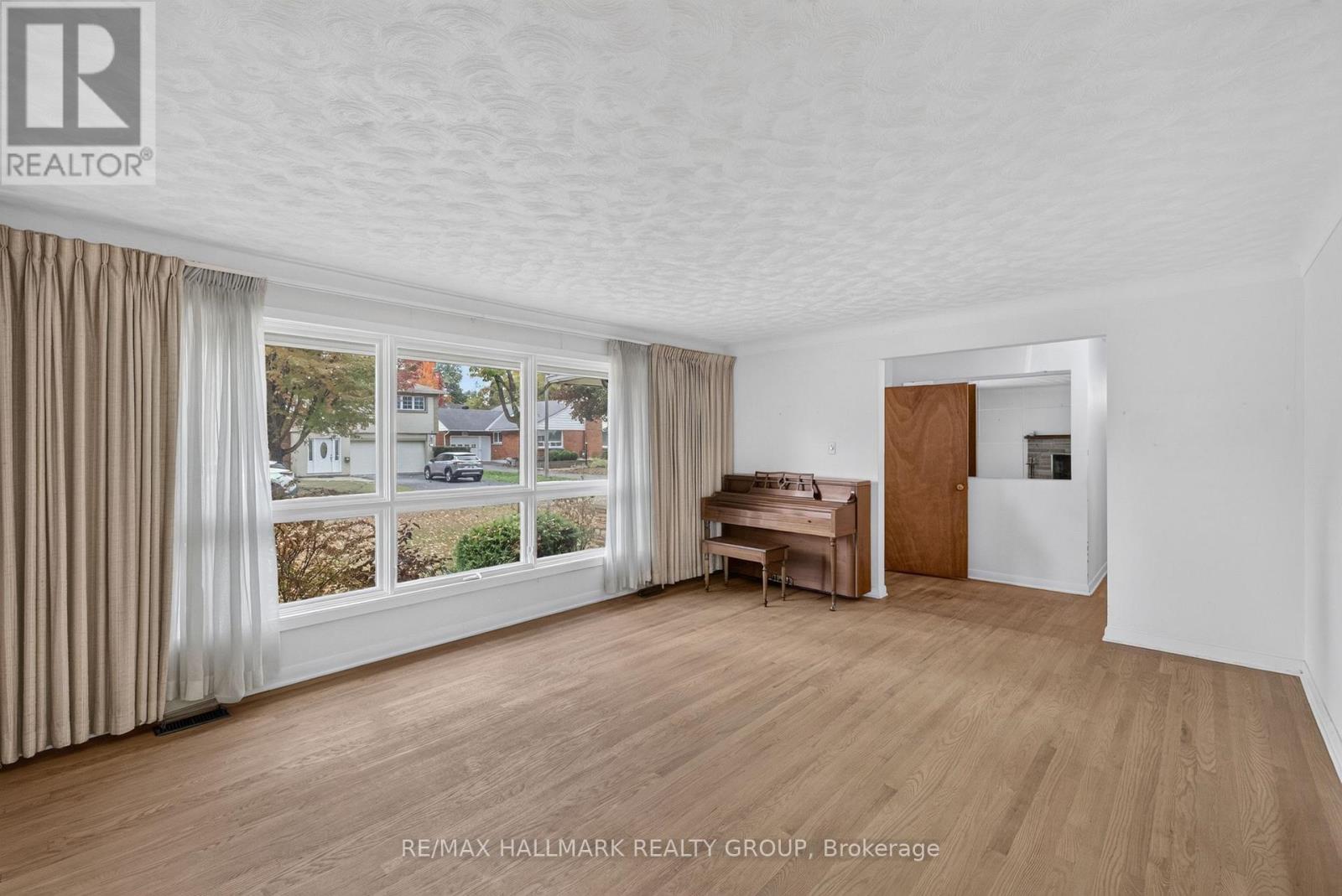1471 Orchard Avenue, Ottawa, Ontario  K1H 7C4 - Photo 4 - X14032884