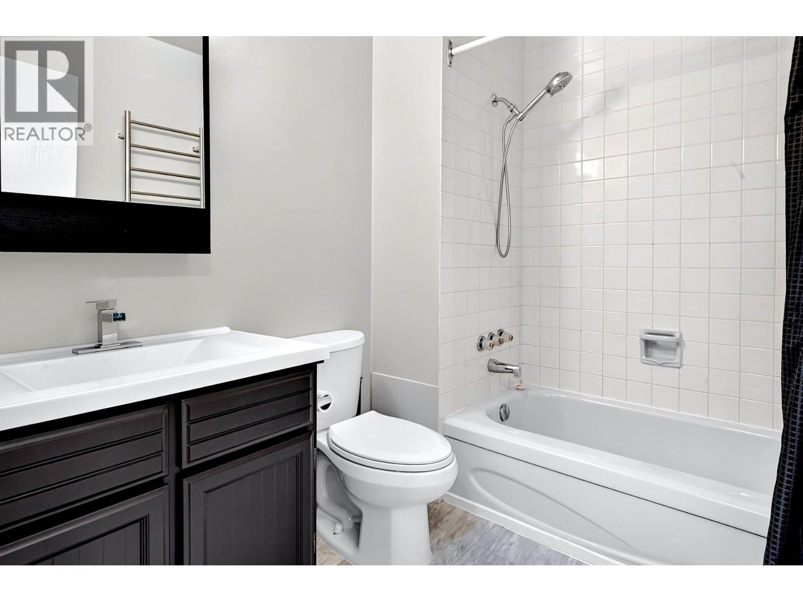 245 PARK Drive Unit# 18