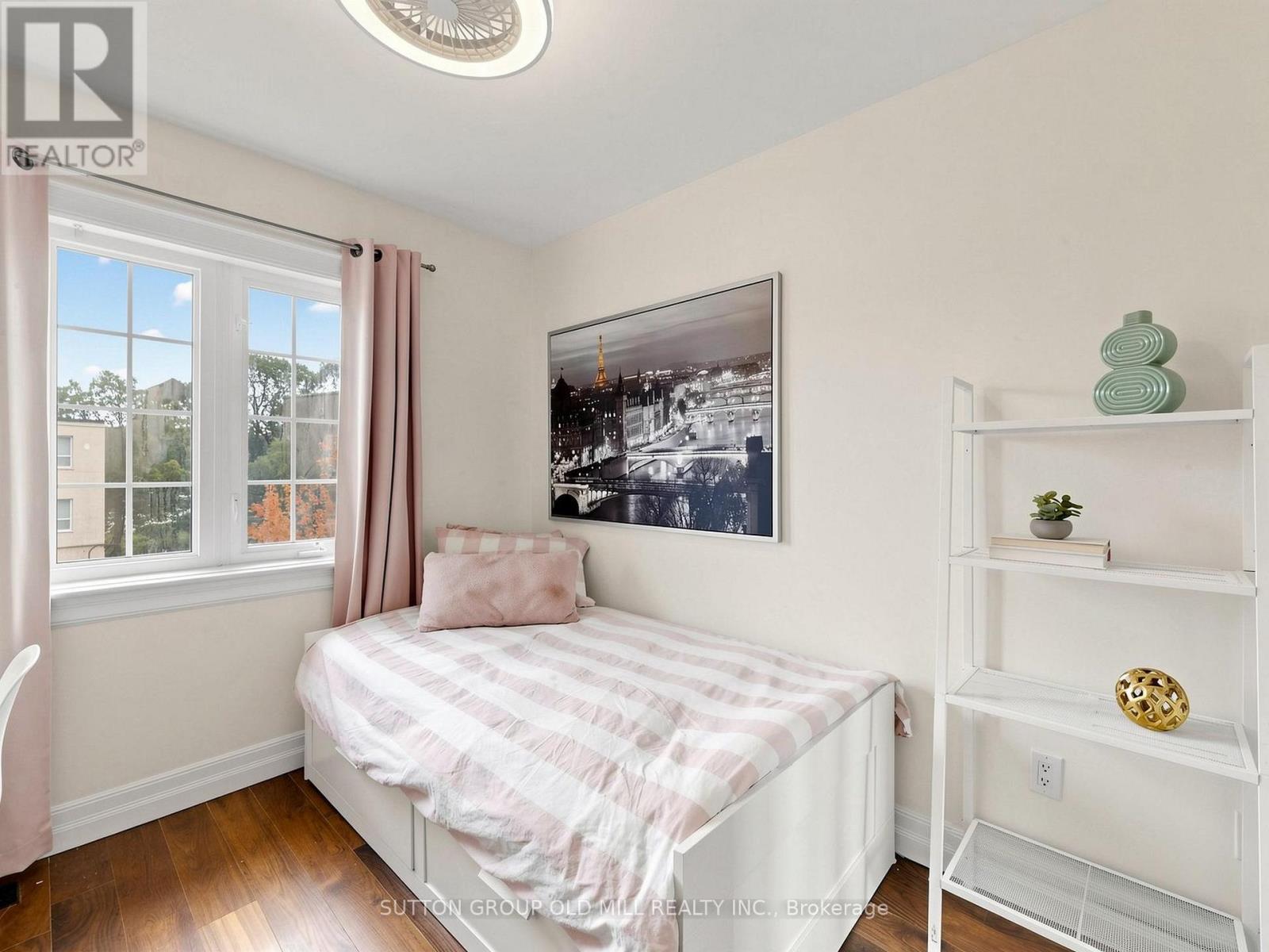 42 Bell Manor Drive, Toronto, Ontario  M8Y 0A4 - Photo 26 - W14032666