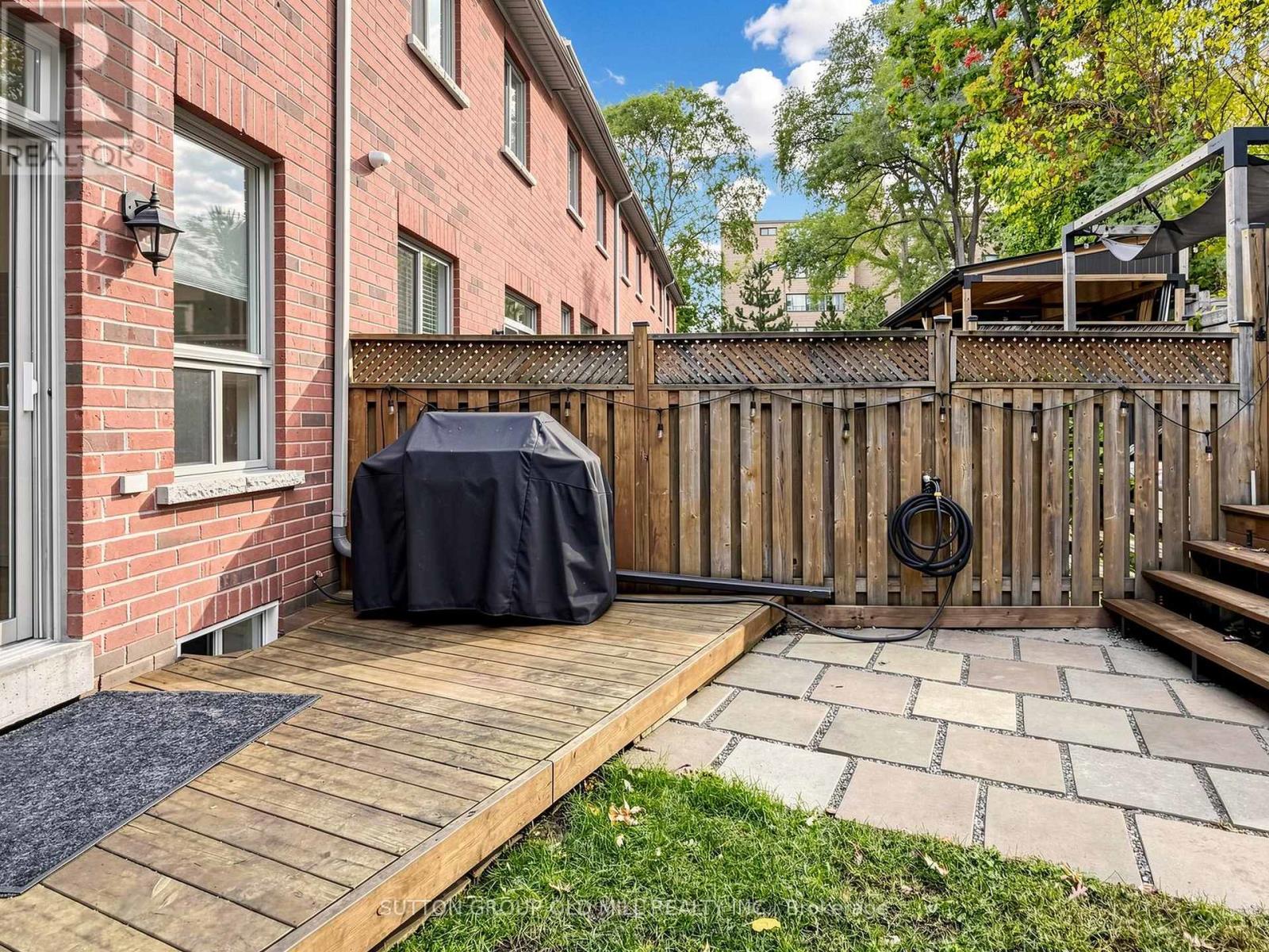 42 Bell Manor Drive, Toronto, Ontario  M8Y 0A4 - Photo 42 - W14032666
