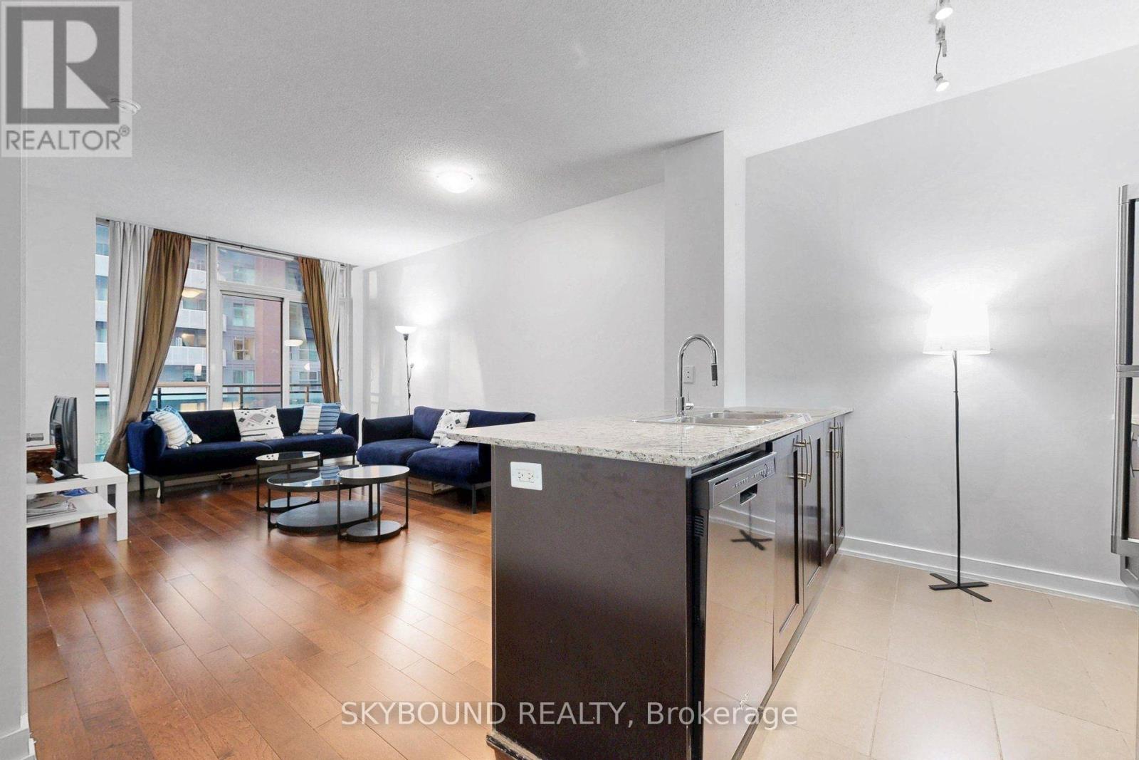 214 - 4070 Confederation Parkway, Mississauga, Ontario  L5B 0E9 - Photo 11 - W14032702