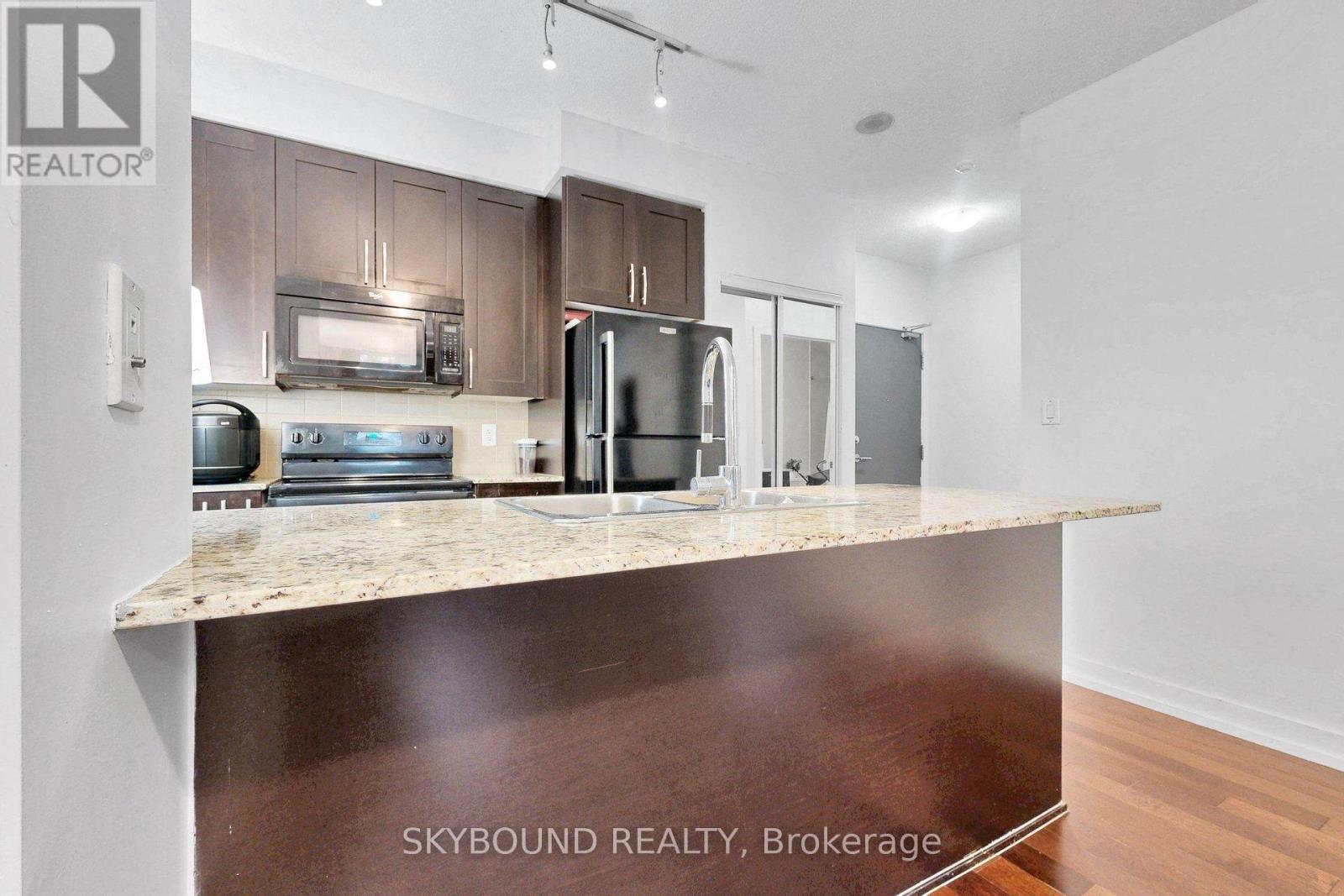 214 - 4070 Confederation Parkway, Mississauga, Ontario  L5B 0E9 - Photo 14 - W14032702