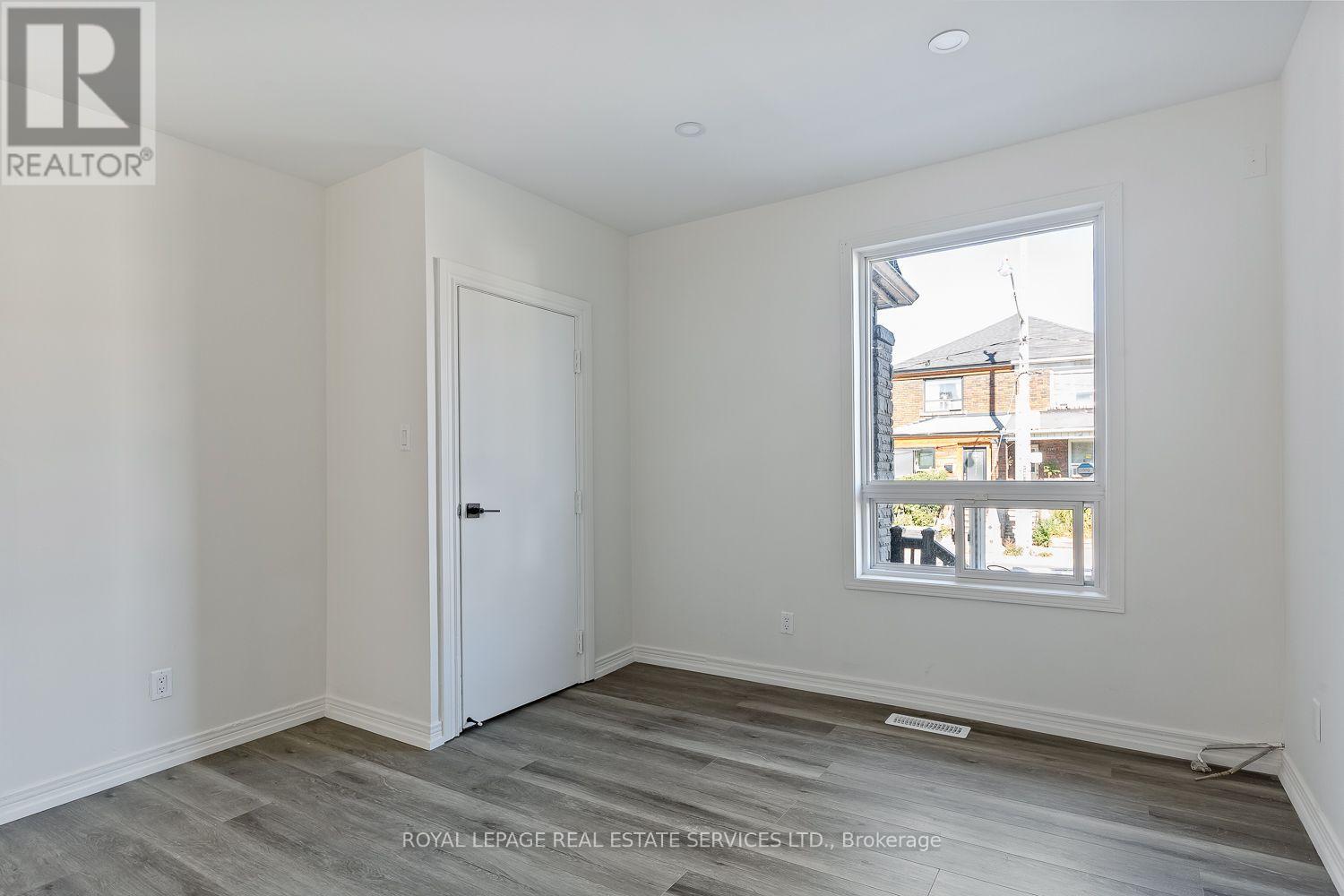 Main + Basement - 1333 Dupont Street, Toronto, Ontario  M6H 2A8 - Photo 2 - W14032738