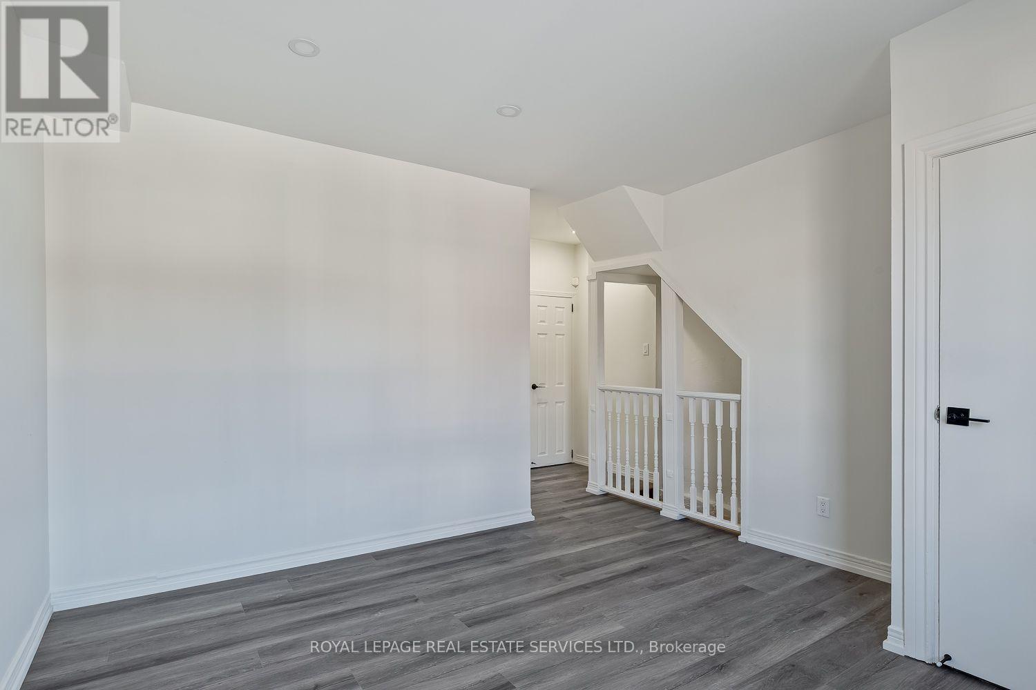 Main + Basement - 1333 Dupont Street, Toronto, Ontario  M6H 2A8 - Photo 4 - W14032738
