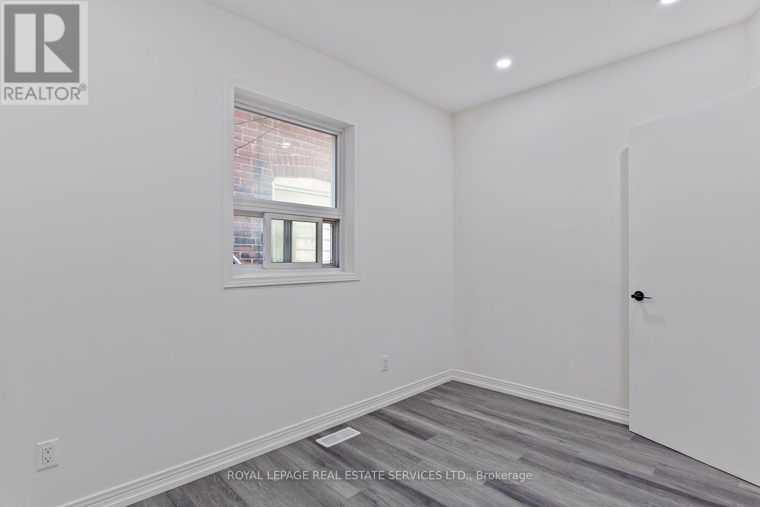 Main + Basement - 1333 Dupont Street, Toronto, Ontario  M6H 2A8 - Photo 7 - W14032738