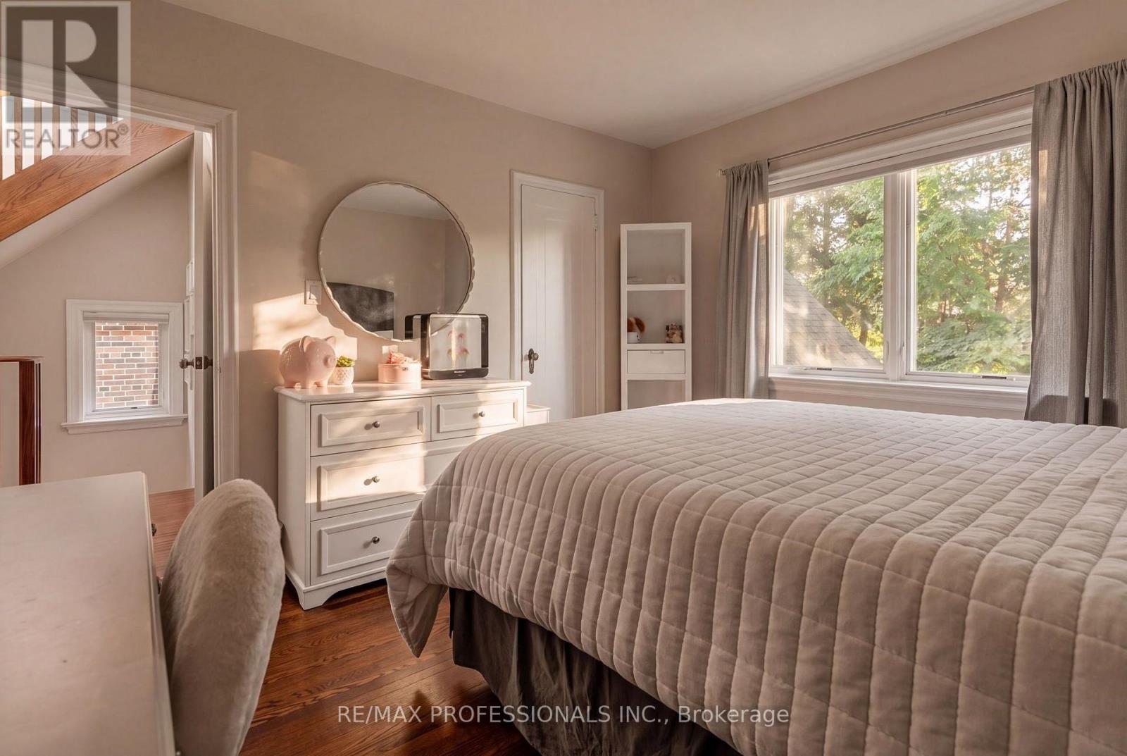 84 Humbervale Boulevard, Toronto, Ontario  M8Y 3P4 - Photo 26 - W14032850
