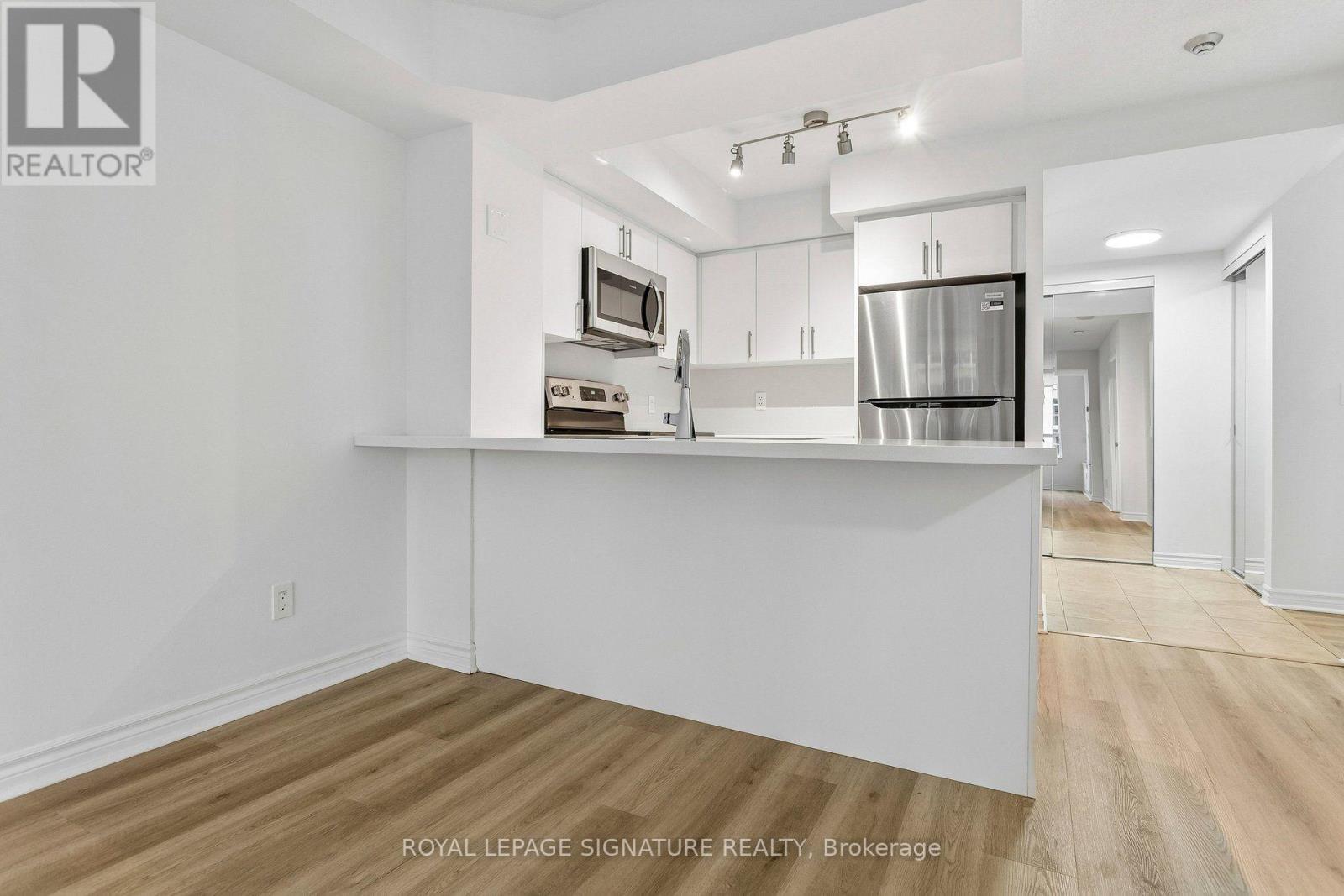 2407 - 4080 Living Arts Drive, Mississauga, Ontario  L5B 4N3 - Photo 9 - W14032868