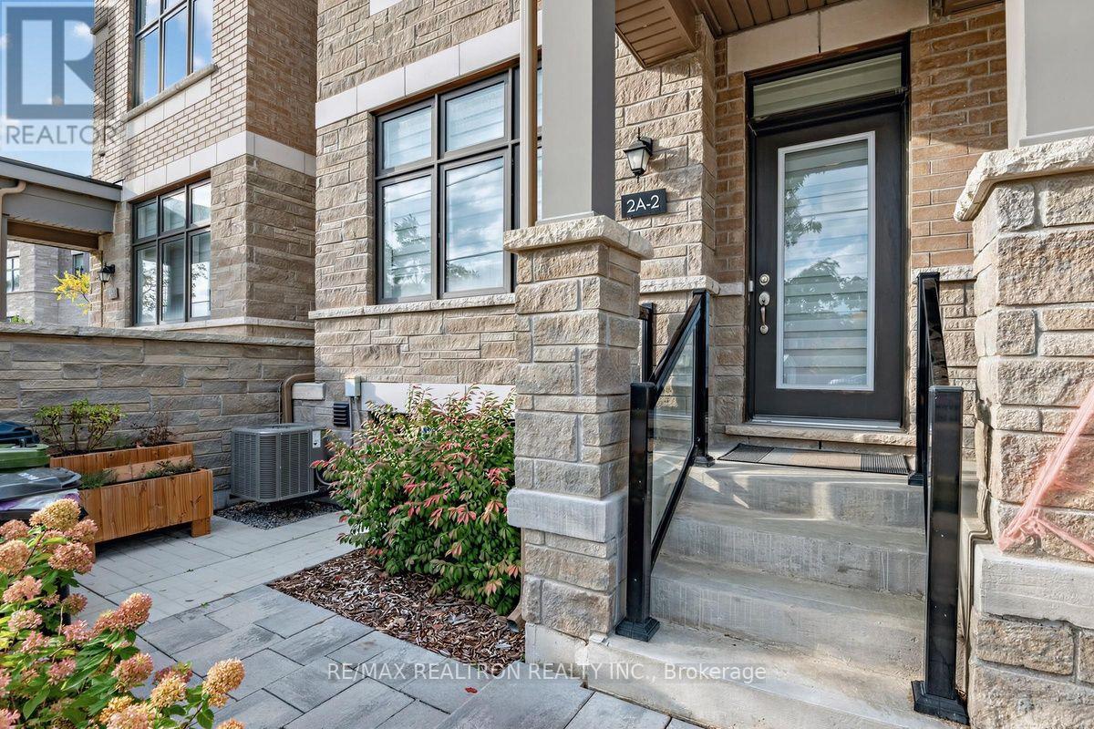 2 - 2a Muir Avenue, Toronto, Ontario  M9L 0A6 - Photo 2 - W14032922