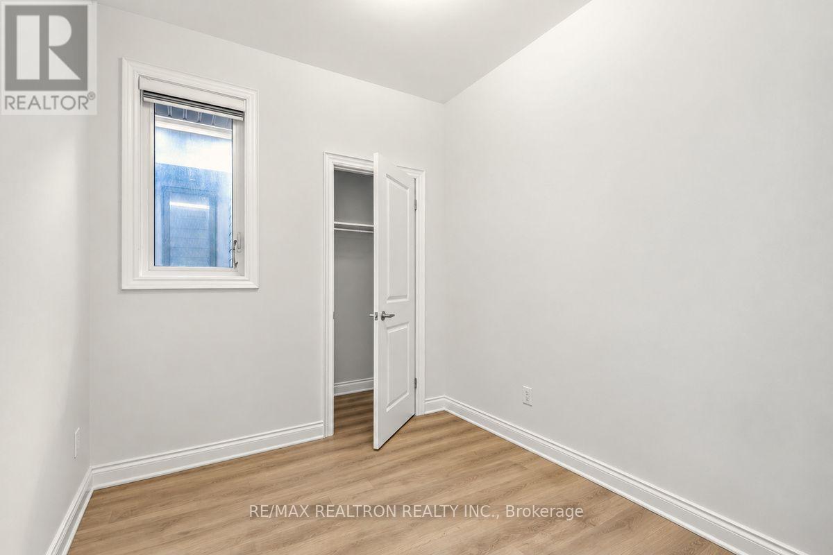 2 - 2a Muir Avenue, Toronto, Ontario  M9L 0A6 - Photo 34 - W14032922