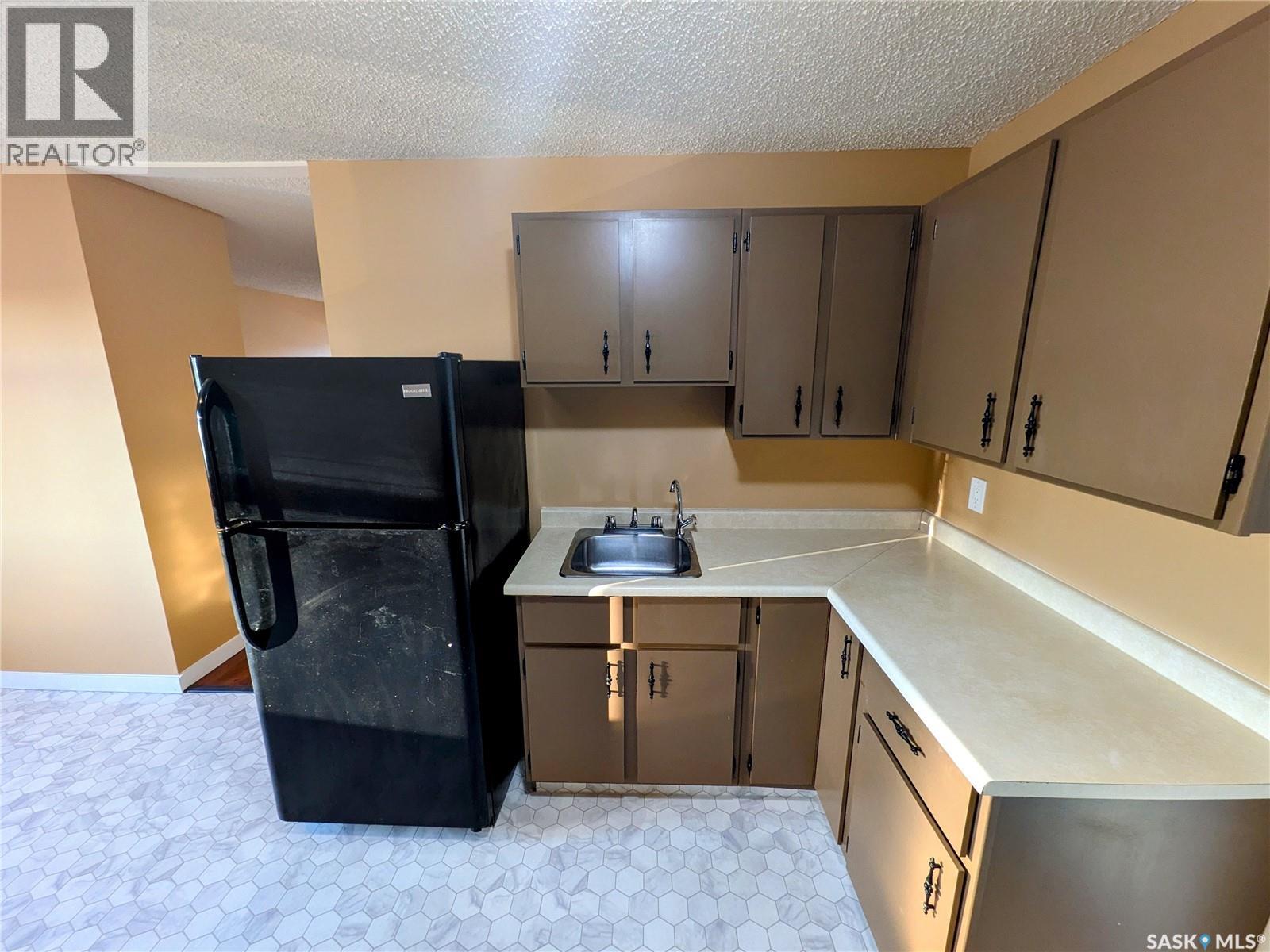 7315 Dalgliesh Drive, Regina, Saskatchewan  S4X 2B8 - Photo 3 - SK051074