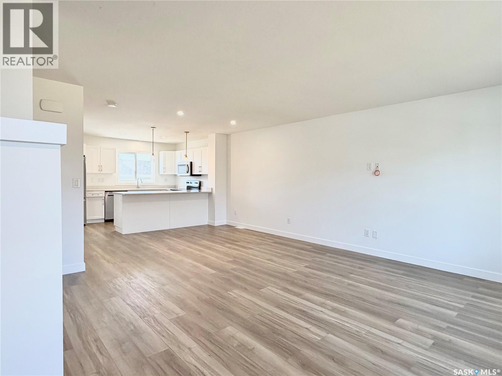106 Westfield Road, Saskatoon, Saskatchewan  S7V 0Z8 - Photo 5 - SK051073